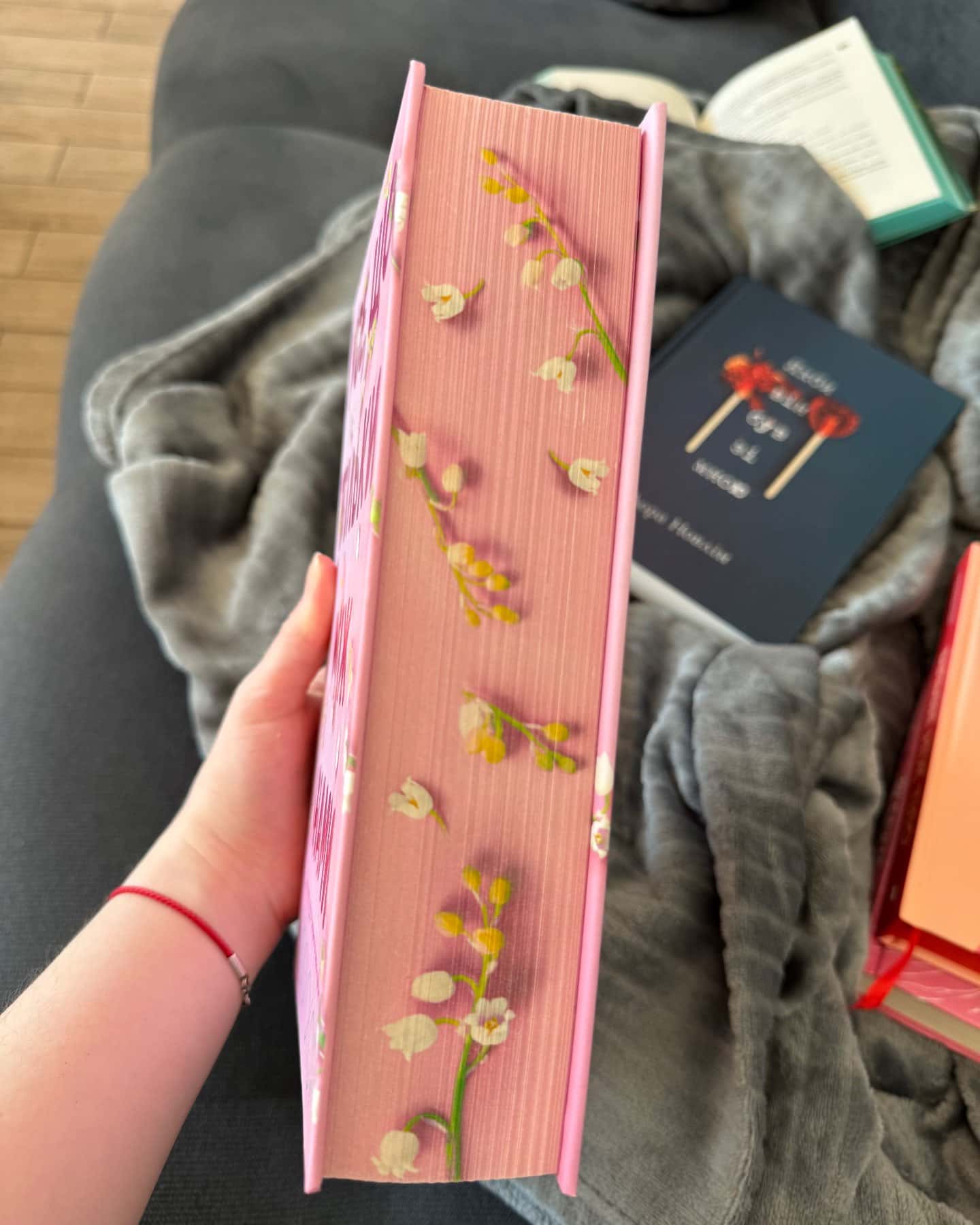 Усе, що тільки між нами (із кольоровим зрізом)-Люсі Скор