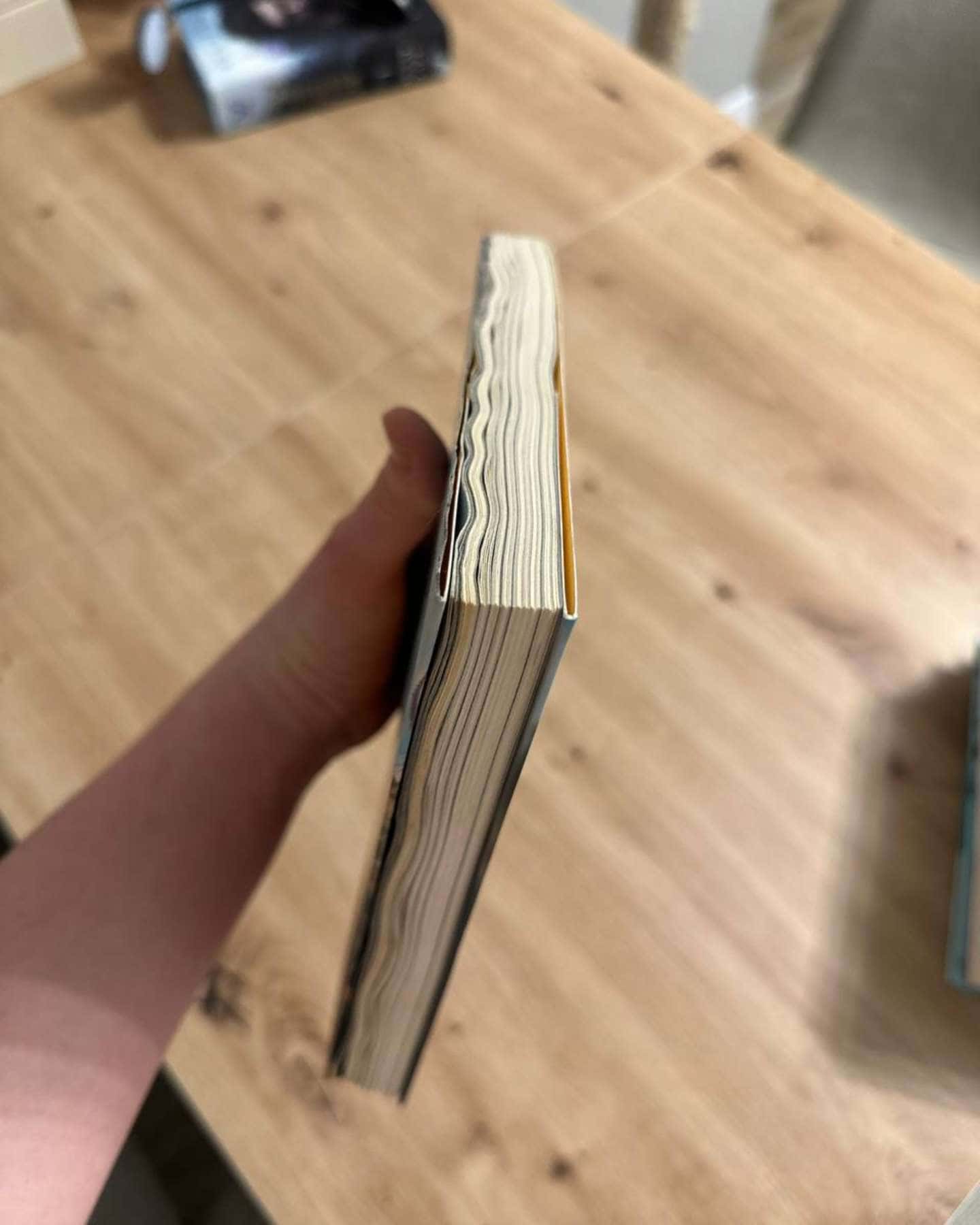 Толіки. Про тих, хто перемотував касету олівцем-Юлія Мак