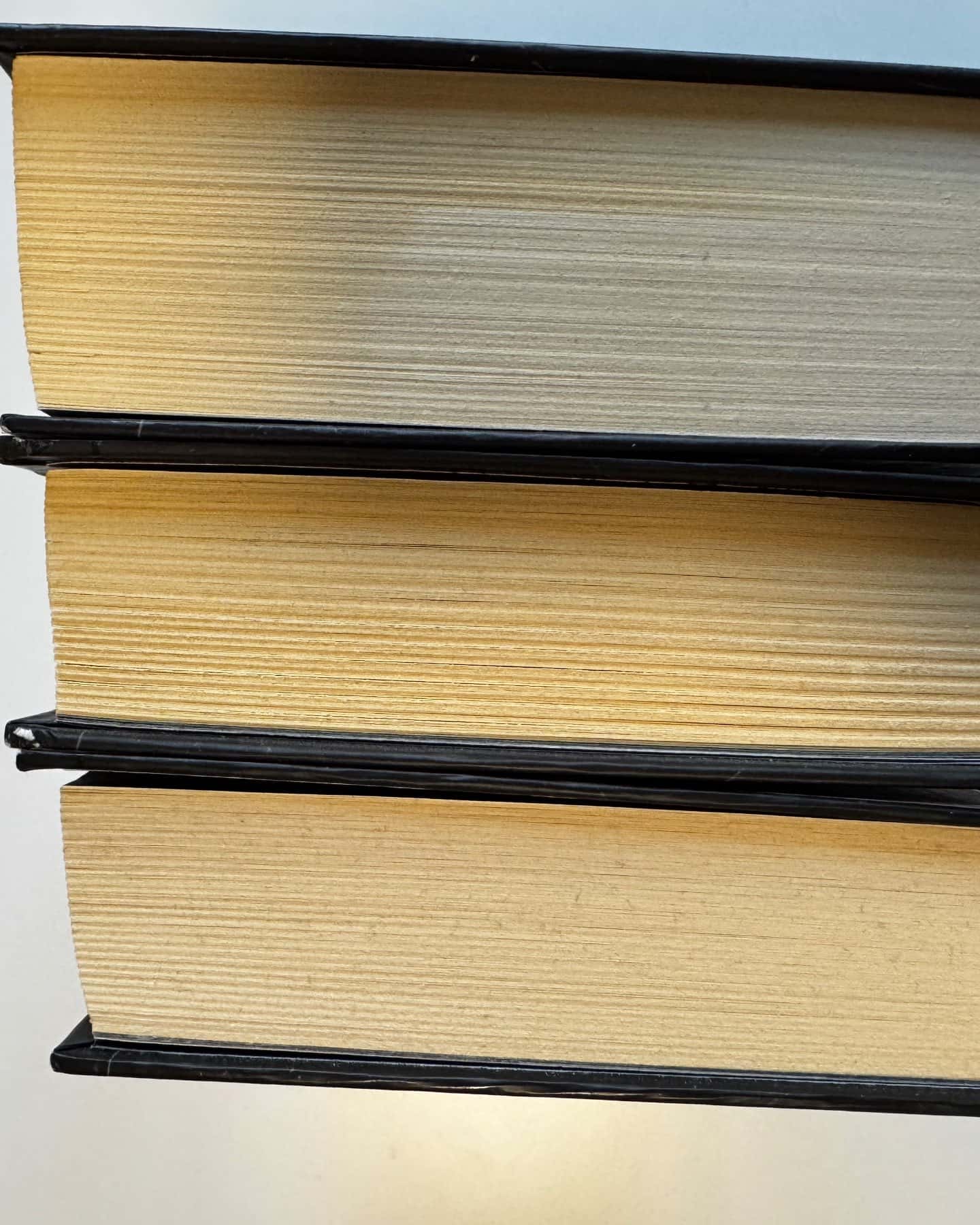 Аркан вовків. Літопис Сірого Ордену. Книга 1., Тенета війни. Літопис Сірого Ордену. Книга 2, Пісн...-Павло Дерев'янко