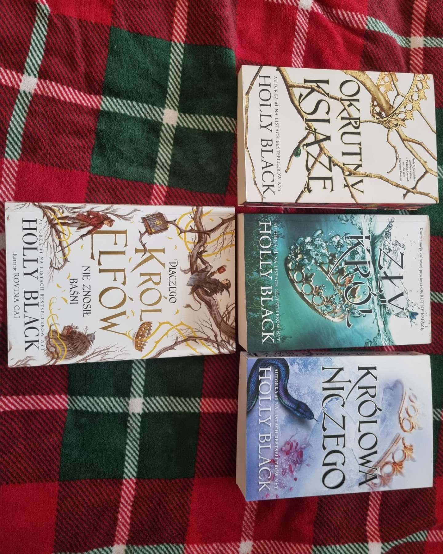 Серія Жорстокий принц-Холлі Блек