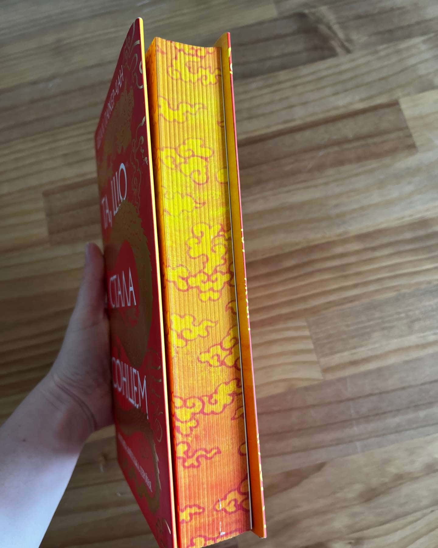 Та, що стала сонцем-Шеллі Паркер-Чан