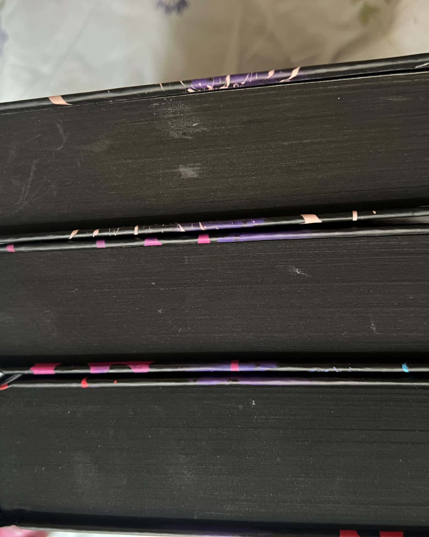 Зіпсований, Схованка, Вимикач. Перші три книги серії «Диявольська ніч»-Пенелопа Дуглас