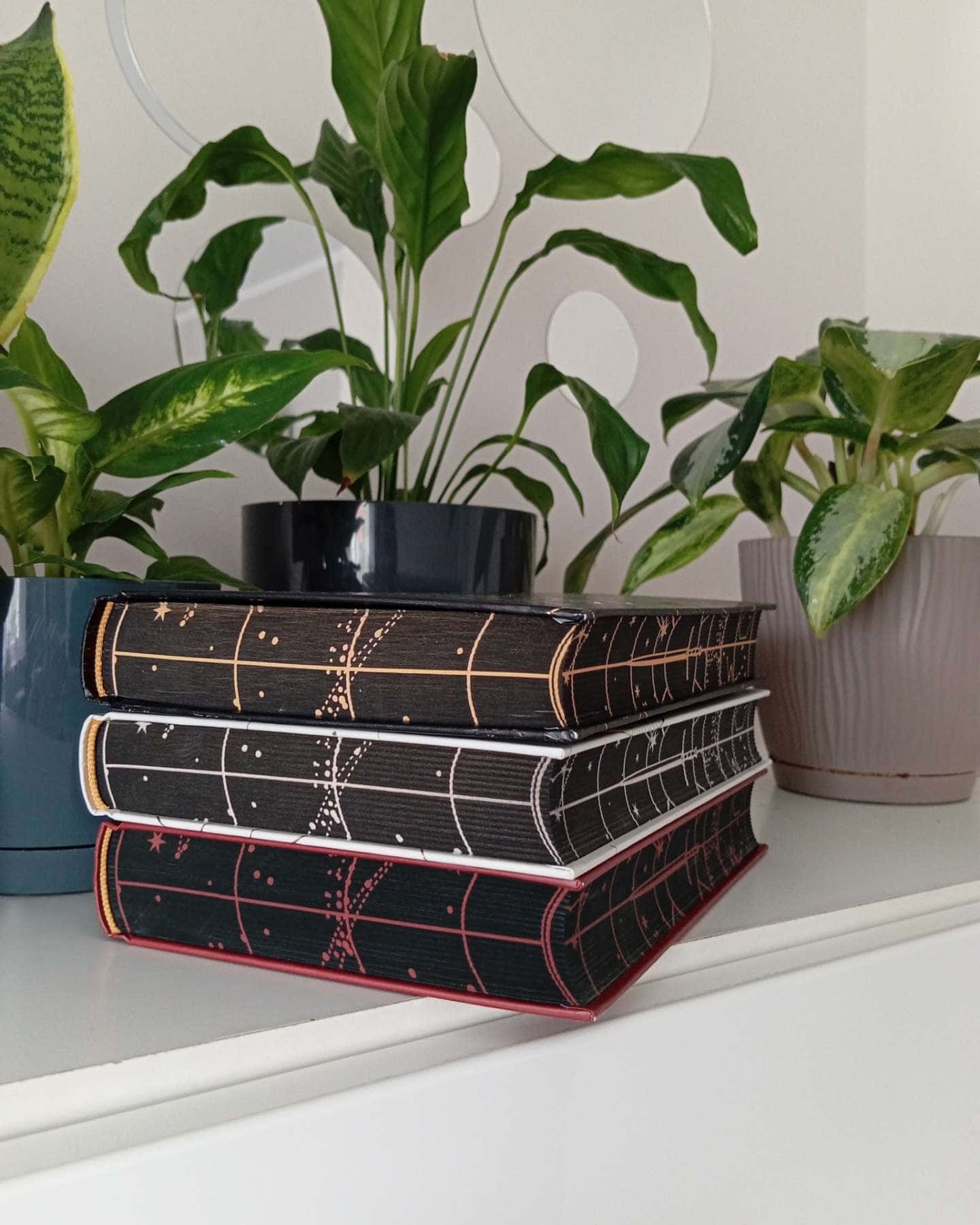 Шістка Атласа. Книга 1, Парадокс Атласа. Книга 2, Комплекс Атласа. Книга 3-Оліві Блейк