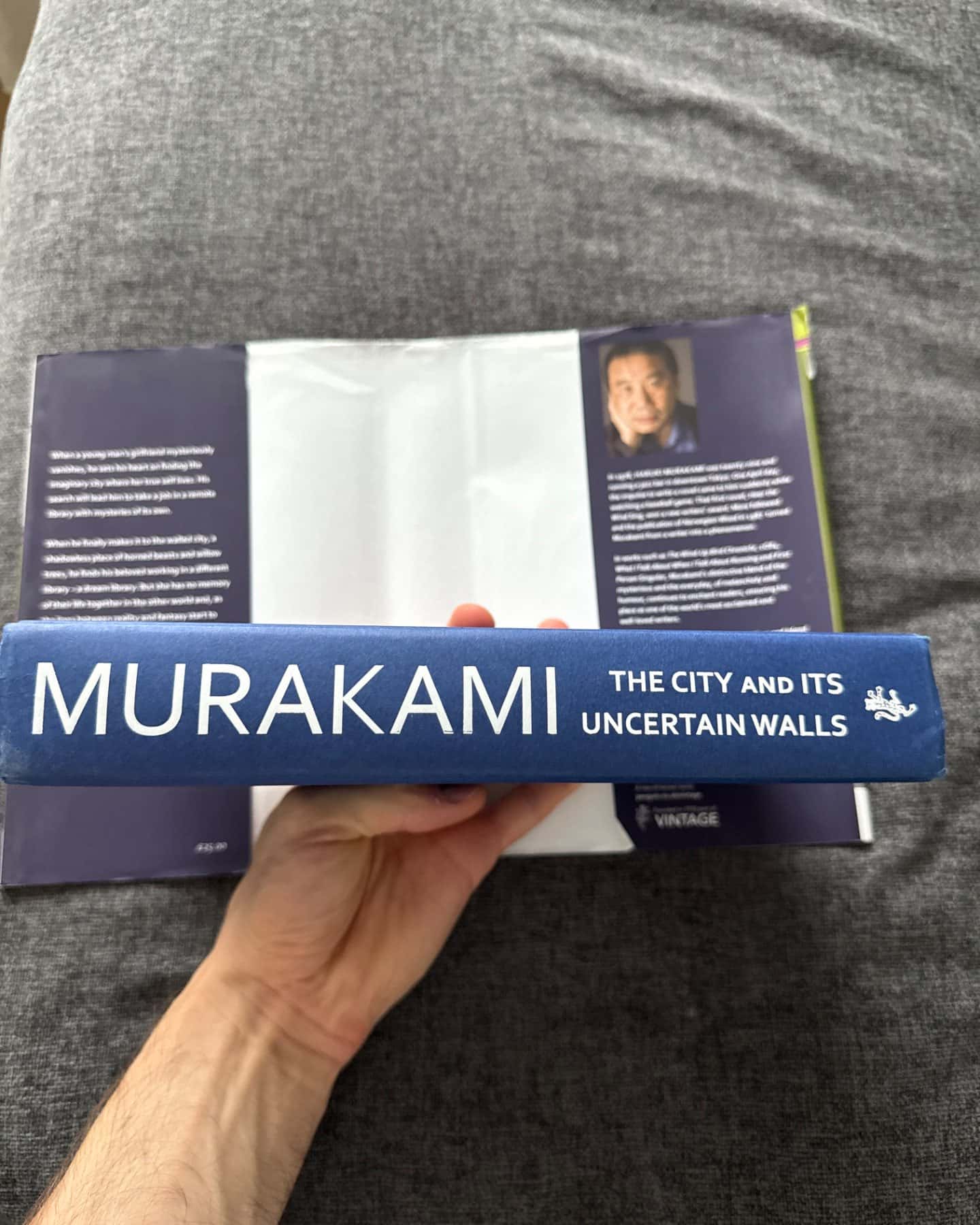 The city and its uncertain walls-Haruki Murakami