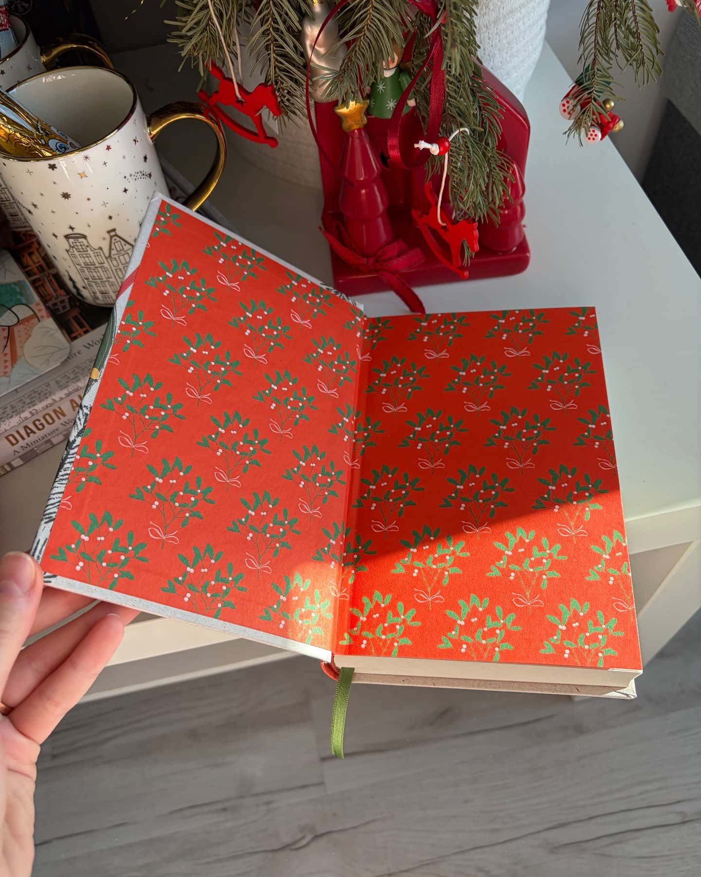 Найдивовижніший злочин року-Еллі Картер