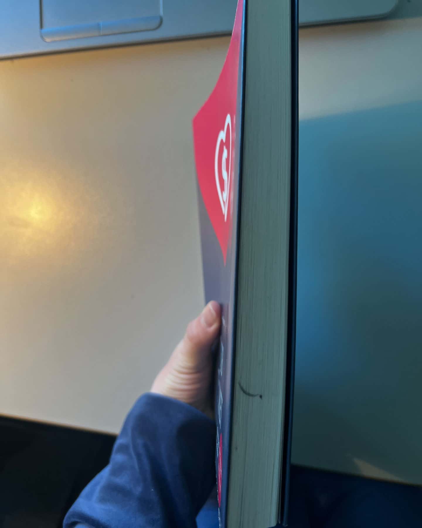 Любов та бюджет-Любомир Остапів