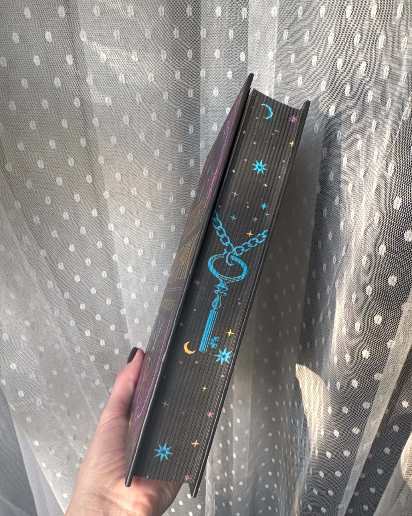 Готель Маґніфік-Емілі Дж. Тейлор