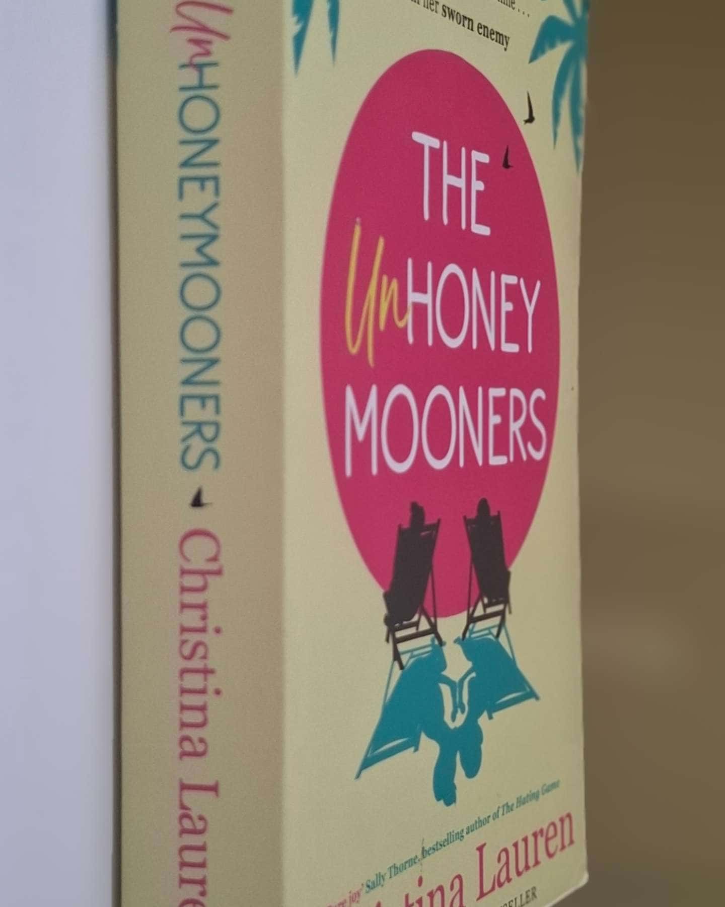 The Unhoneymooners — Christina Lauren