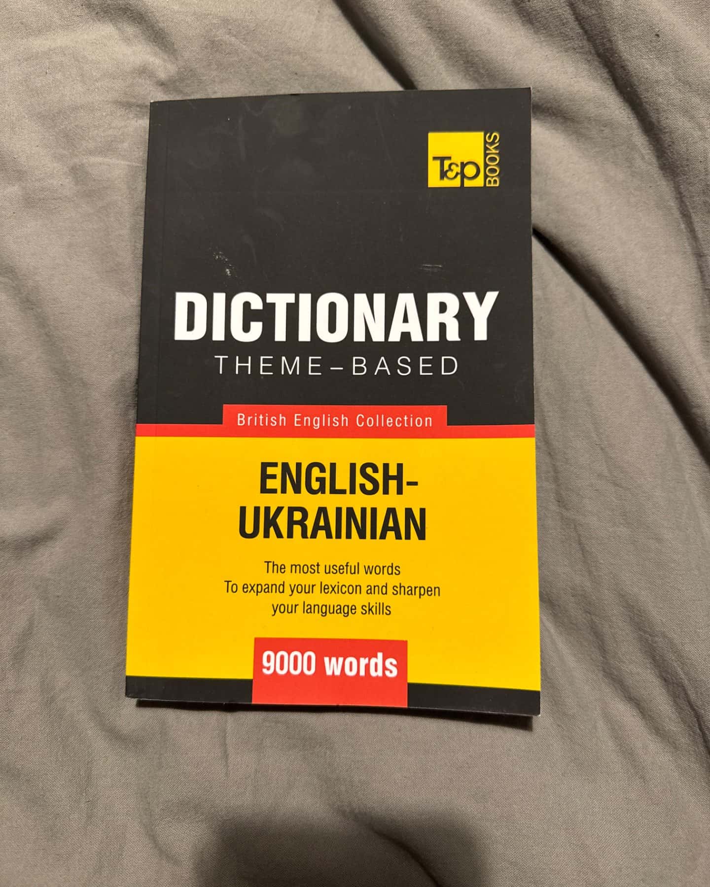 Dictonary Theme - Based Englisch - Ukrainian-Britisch Englisch Collection