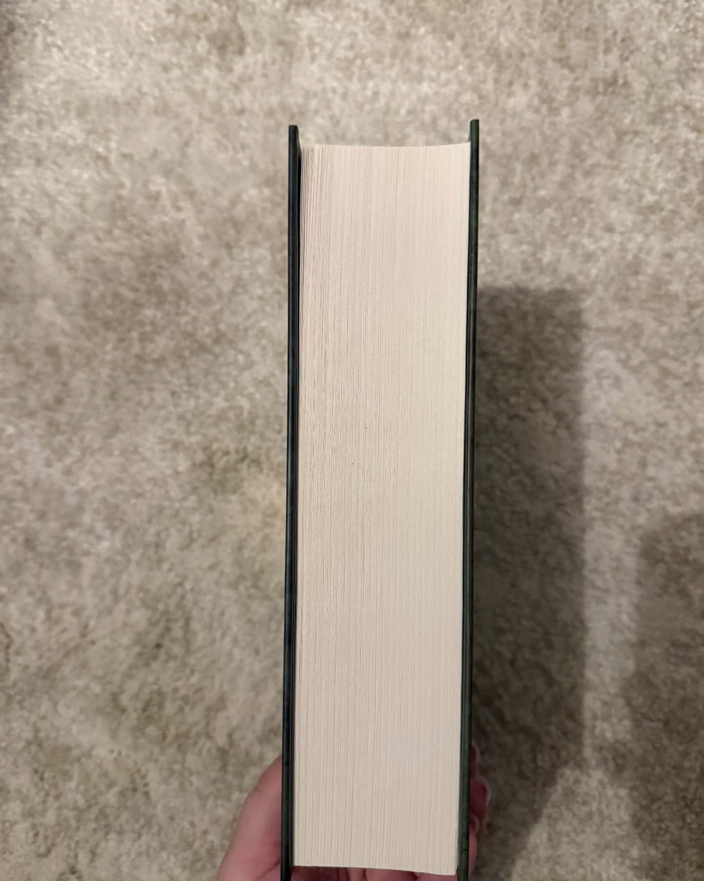 Гра престолів. Пісня льоду й полум'я. Книга 1-Джордж Р. Р. Мартін