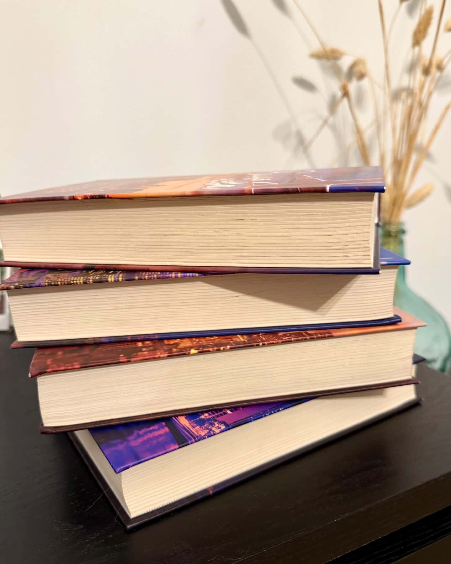 Вище неба. Місто вітрів. Книга 1, Правильне рішення. Місто вітрів. Книга 2, Спіймана. Місто вітрів. Книга 3, Підіграй мені. Місто вітрів. Книга 4 — Ліз Томфорд