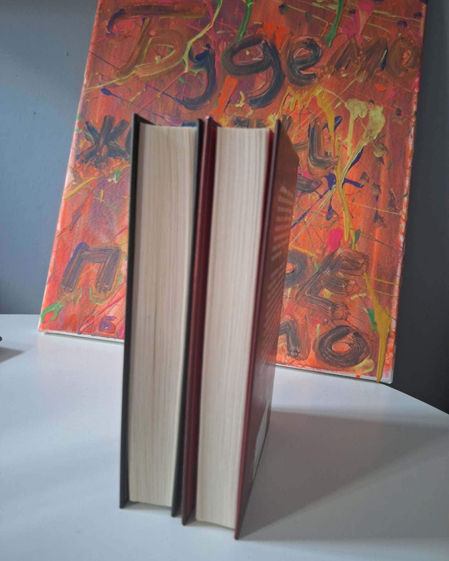 Поганці, Їж, убивай, люби-Джулі Мей Коен