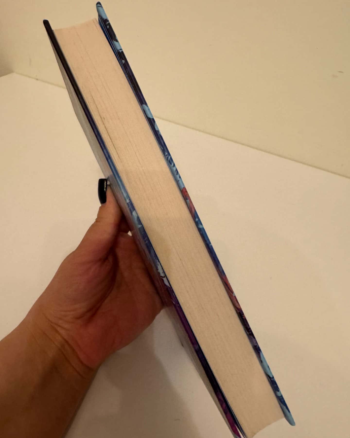 Між світами-Ф.Т.Лукенс