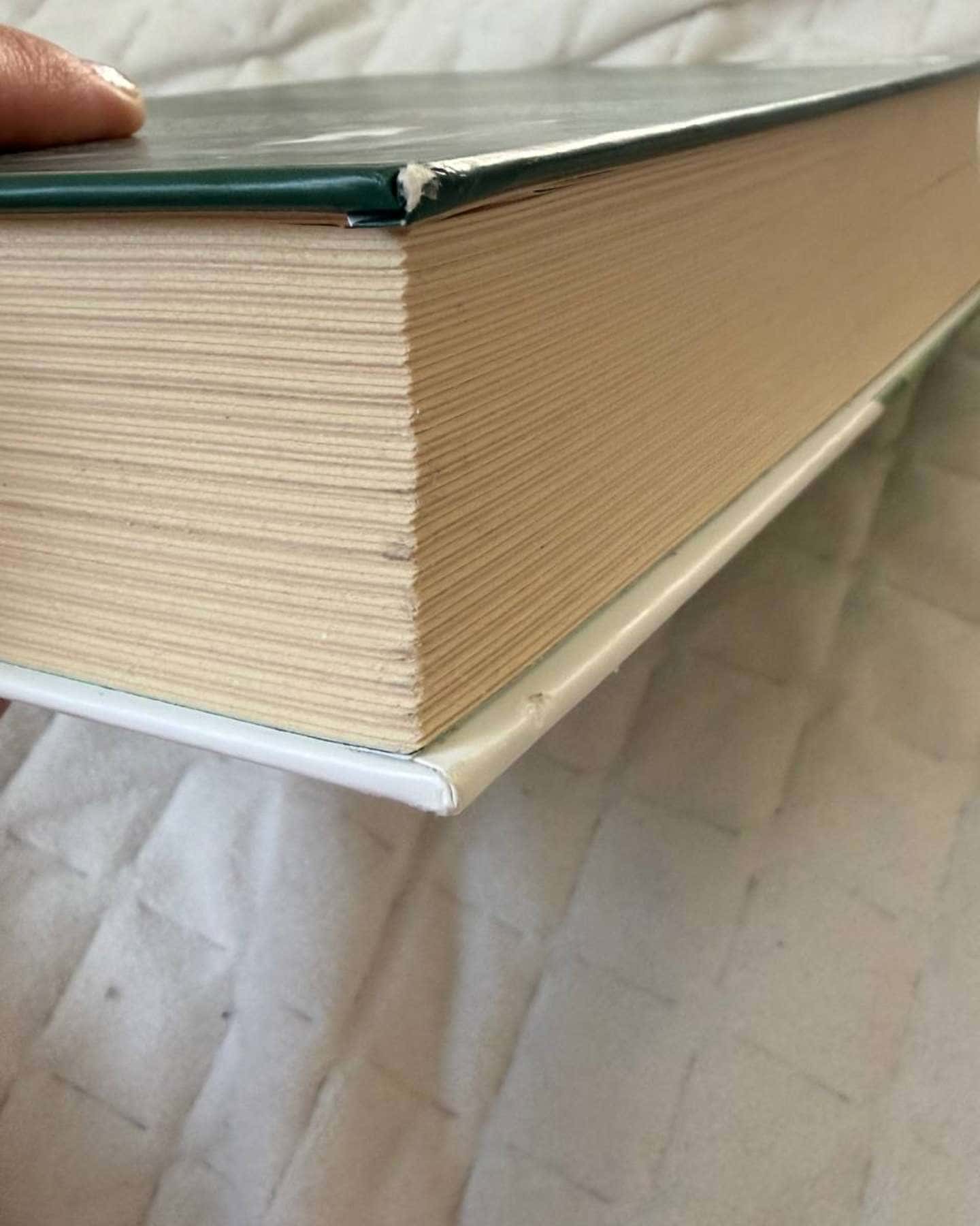 Жінки, що біжать з вовками. Архетип Дикої жінки у міфах та легендах — Клариса Пінкола Естес