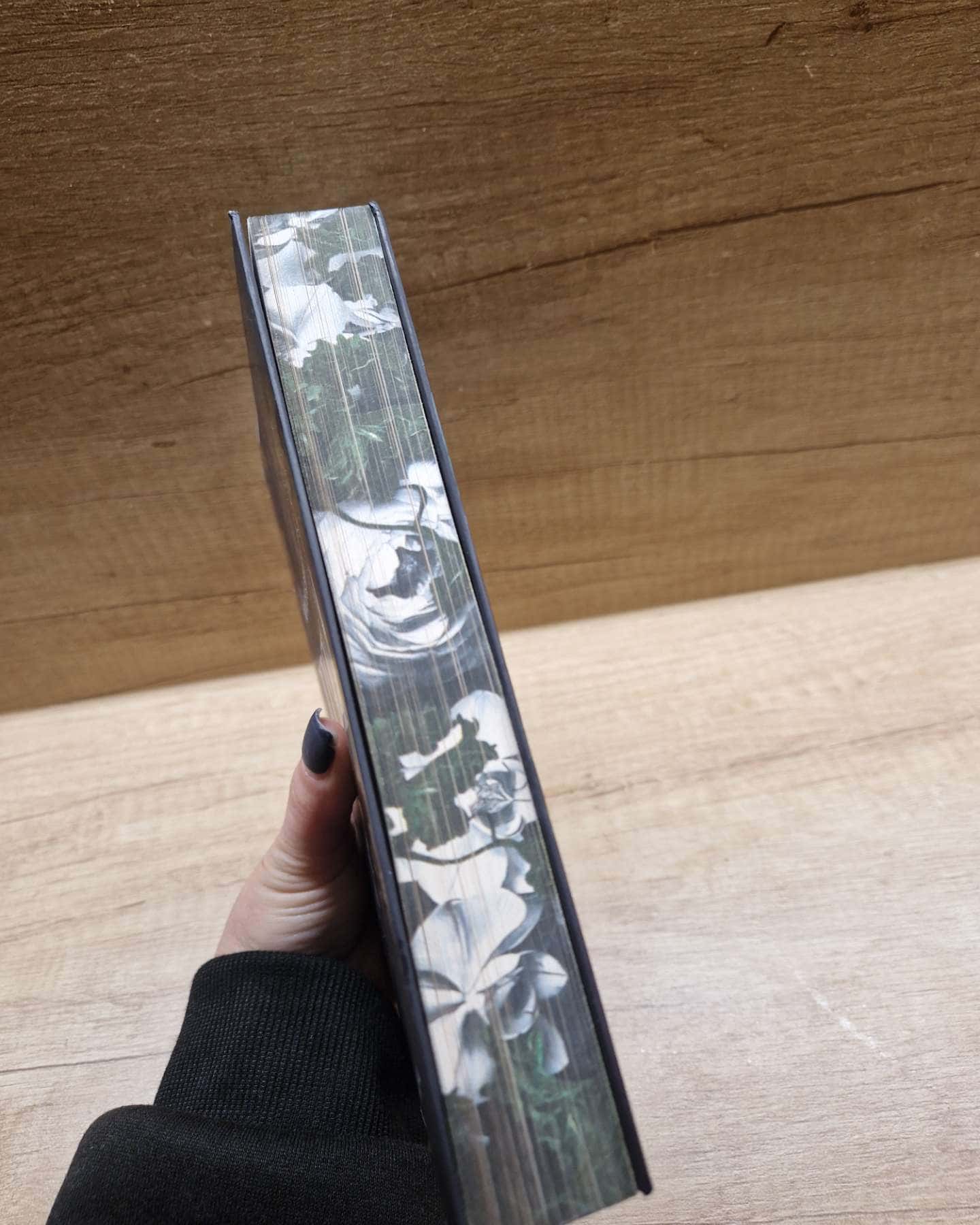 Диявол-Юлія Брилевська