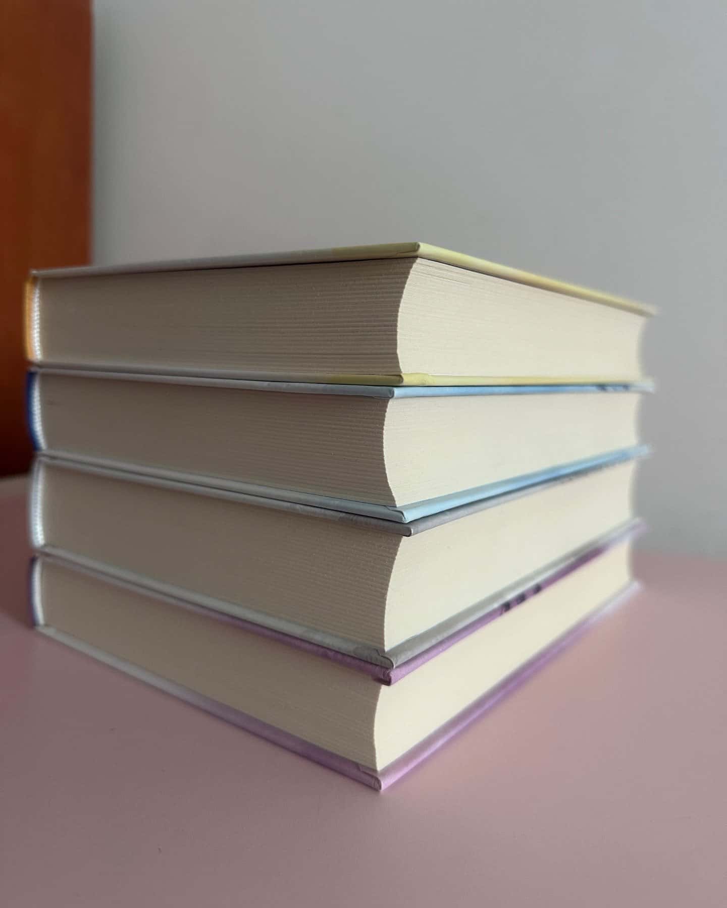 Паперова принцеса. Книга 1. Родина Роялів, Зламаний принц. Родина Роялів. Книга 2, Зруйнований па...-Ерін Ватт