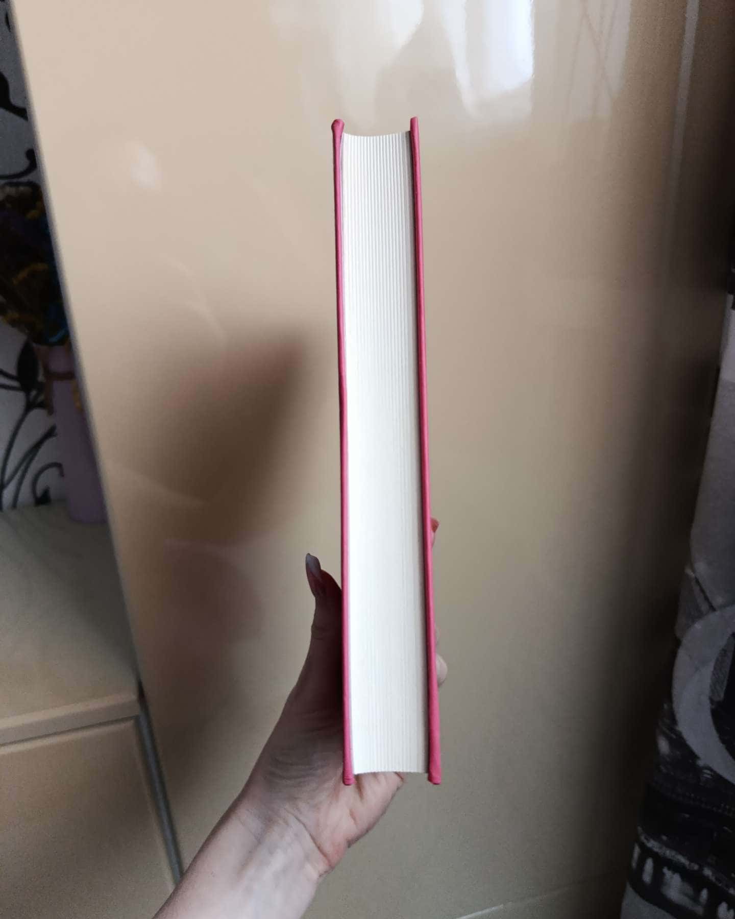 Люби без ілюзій. Як звільнитися від токсичних стереотипів і побудувати здорові стосунки-Анна Топіліна