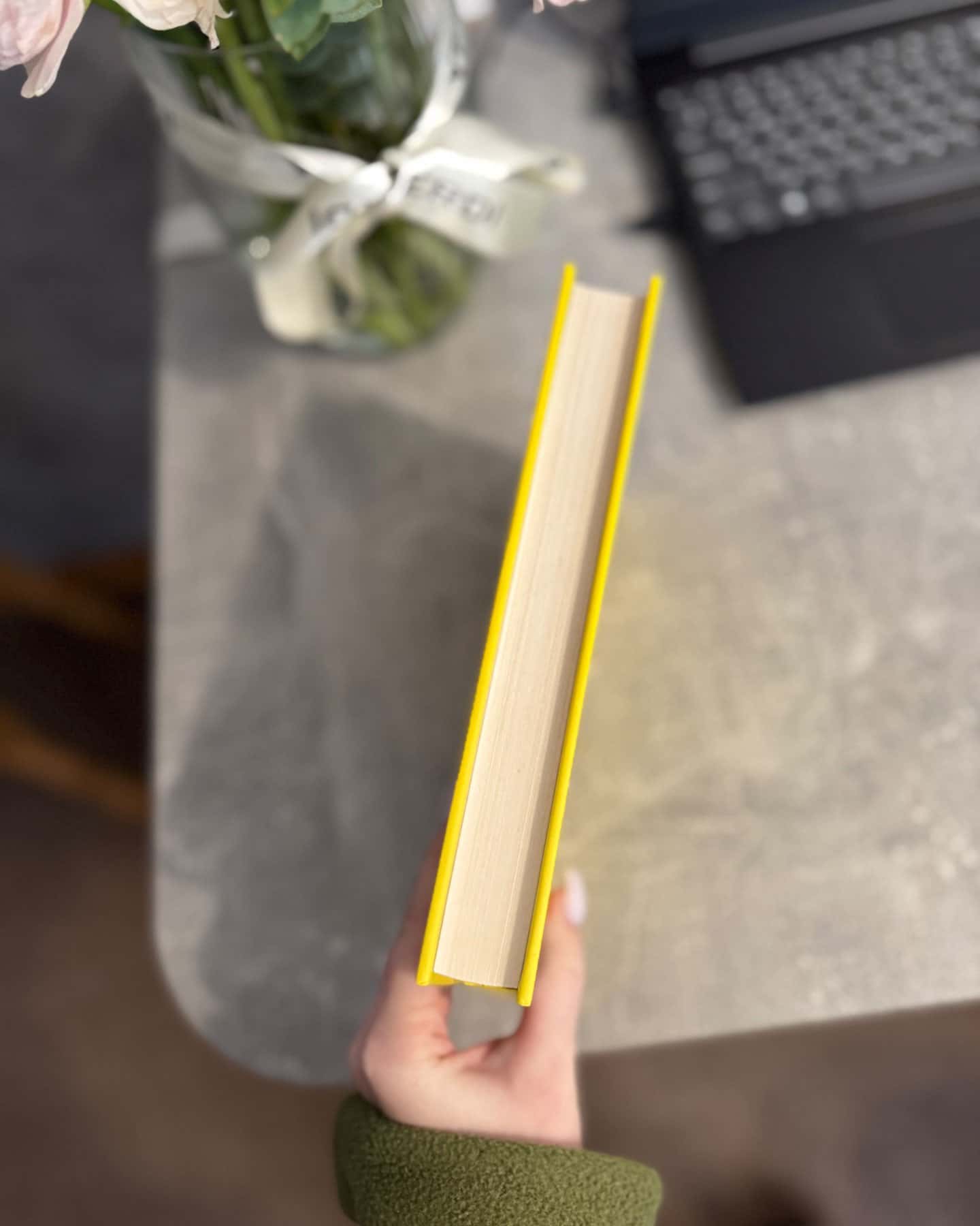 Жовтолика-Ребекка Кван