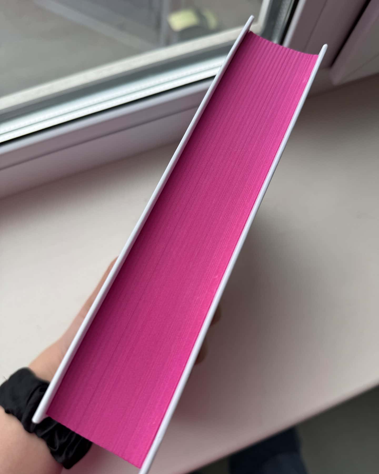 Мій утрачений елемент. Том 1, Книга Мій утрачений елемент. Том 2-Акація Блек