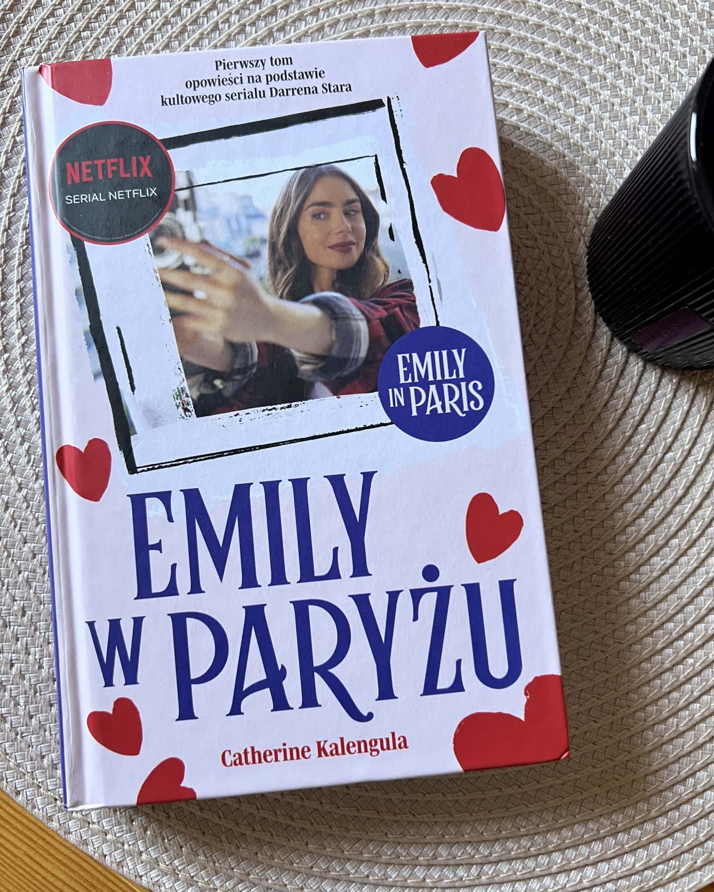 Emily w Paryżu-Catherine Kalengula
