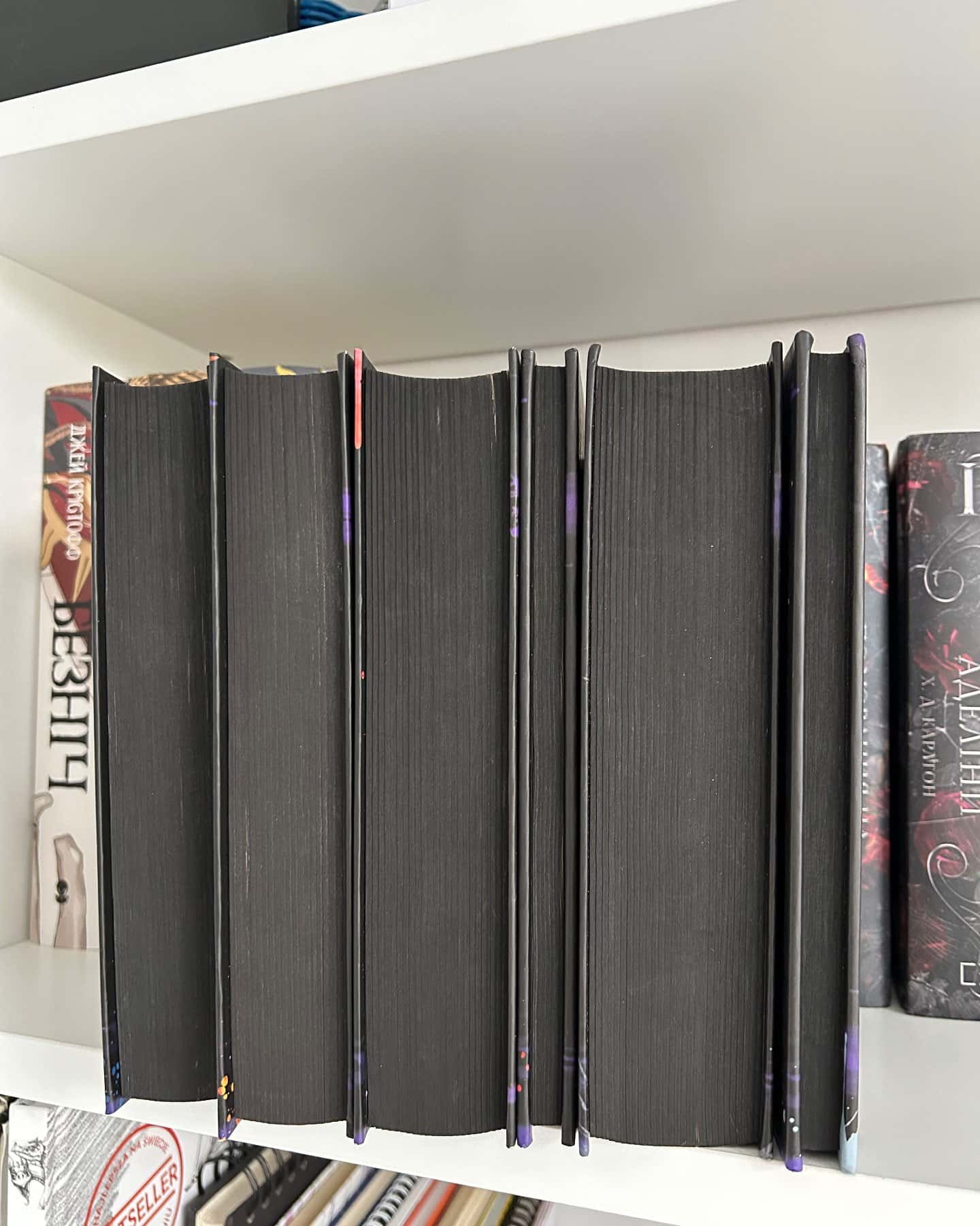 Зіпсований. Книга 1. Диявольська ніч, Схованка. Книга 2. Диявольська ніч, Вимикач. Книга 3. Дияво...-Пенелопа Дуглас​