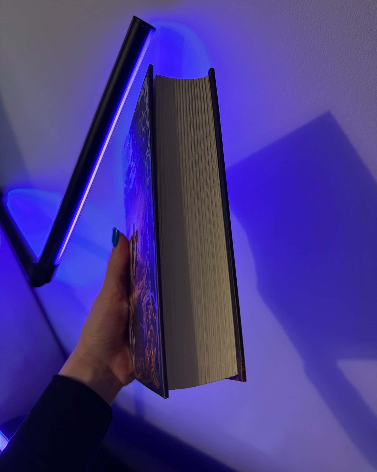 Kraina Opowieści-Chris Colfer