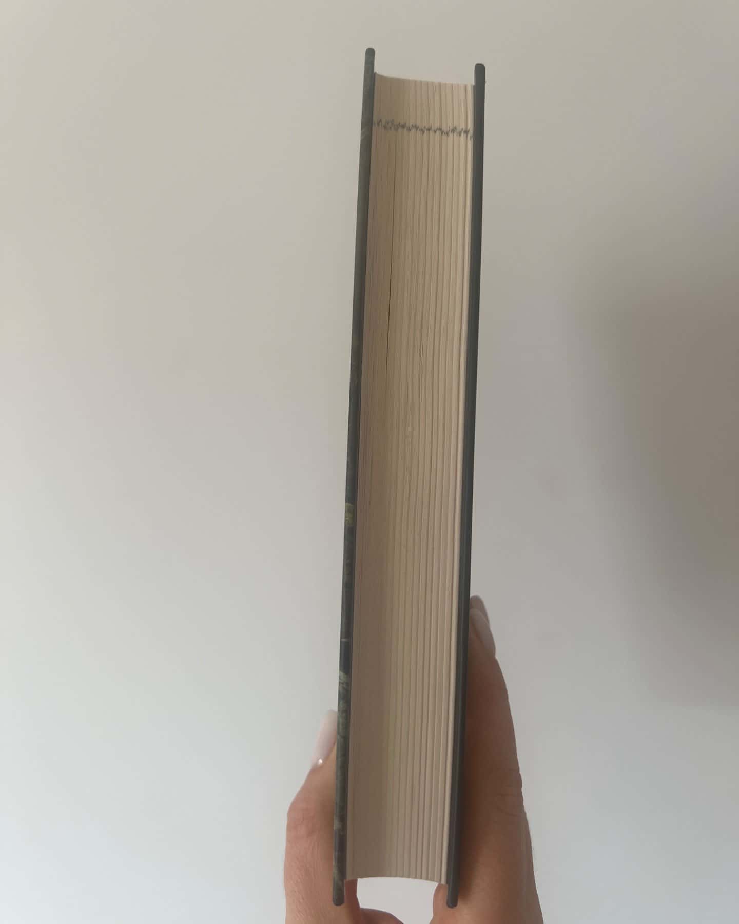 Не озирайся і мовчи-Макс Кідрук