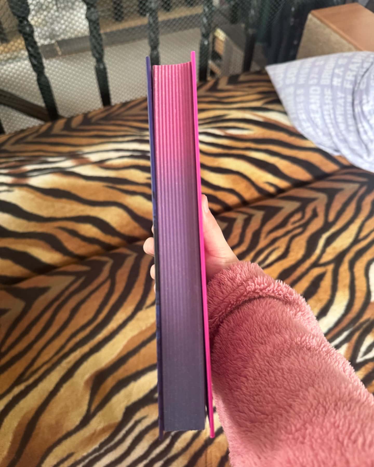 Сімейна гра-Кетрін Стедман