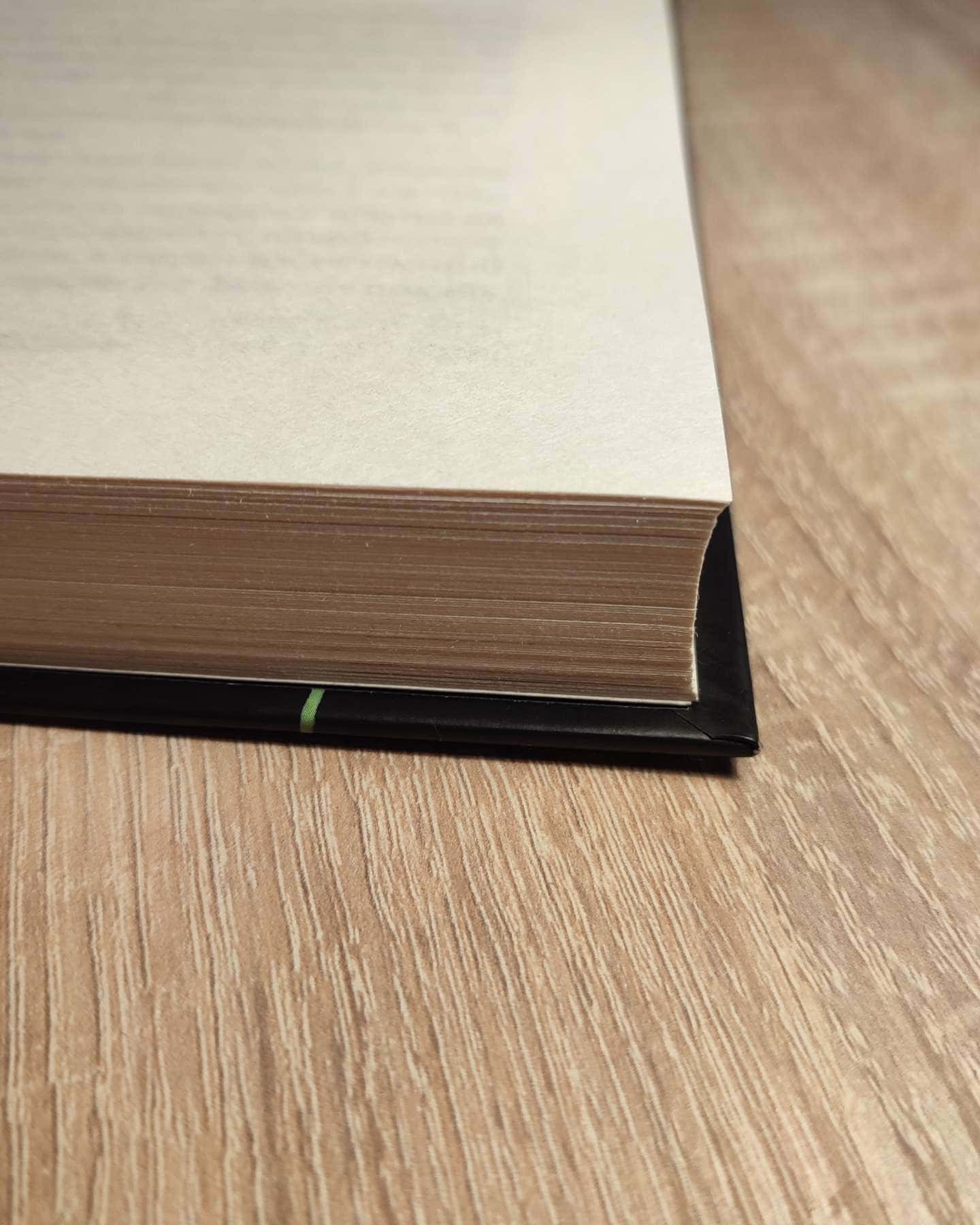 Священник. Книга 1-Сьєрра Сімоне