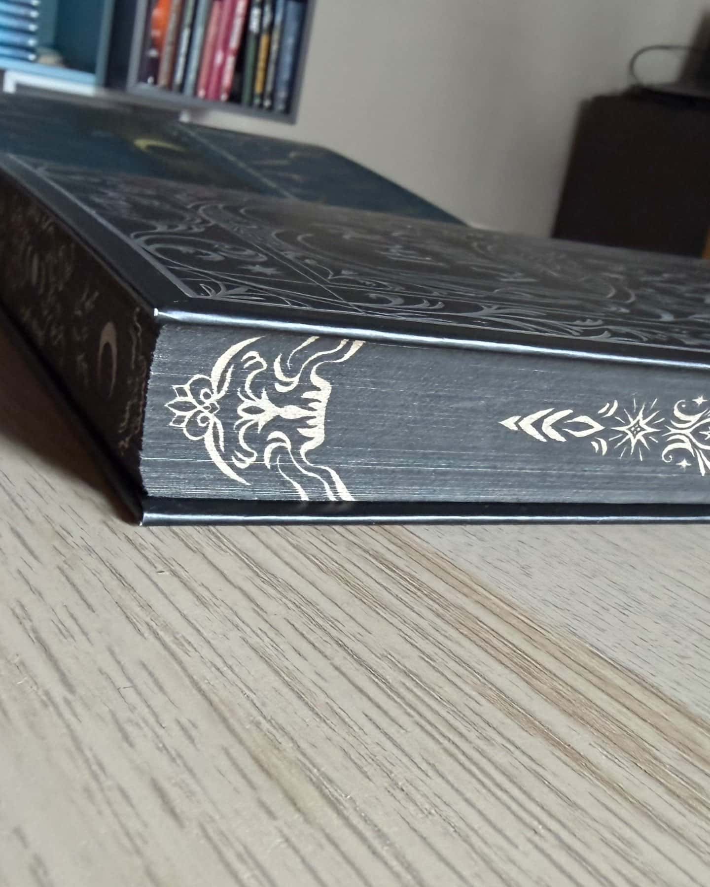 Книга ночі — Холлі Блек