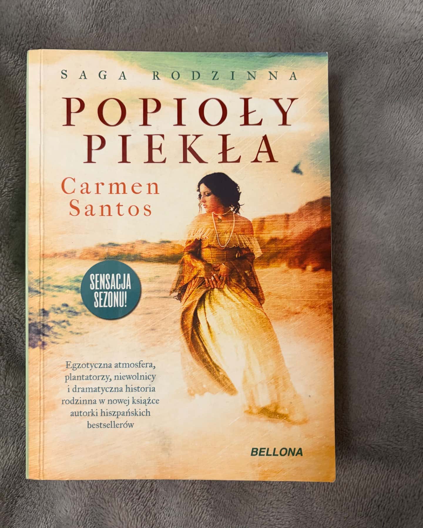 Popioly piekla-Santos Care