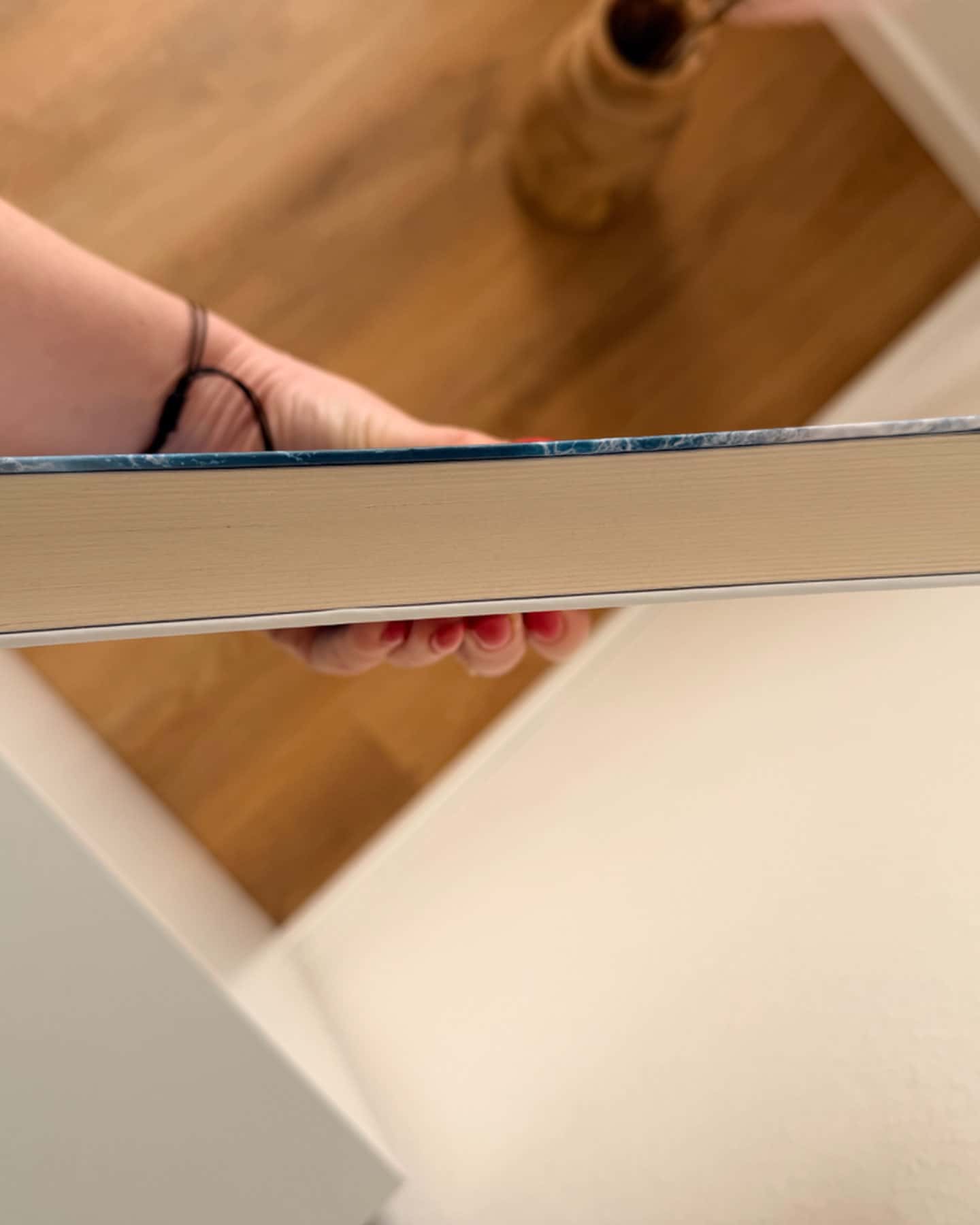 Щось у воді-Кетрін Стедман