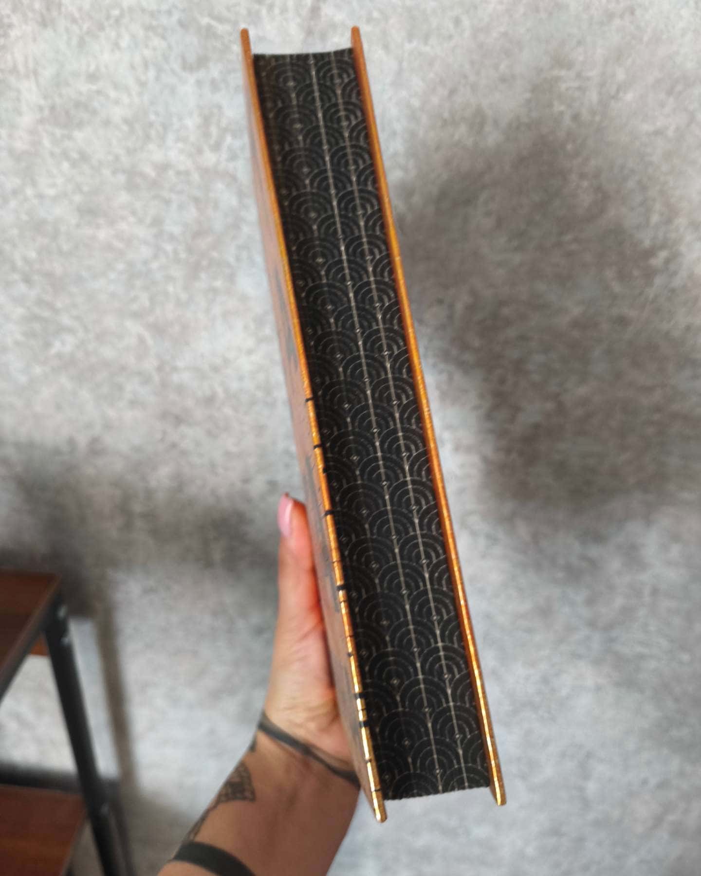 Та дівчина-Рут Веа