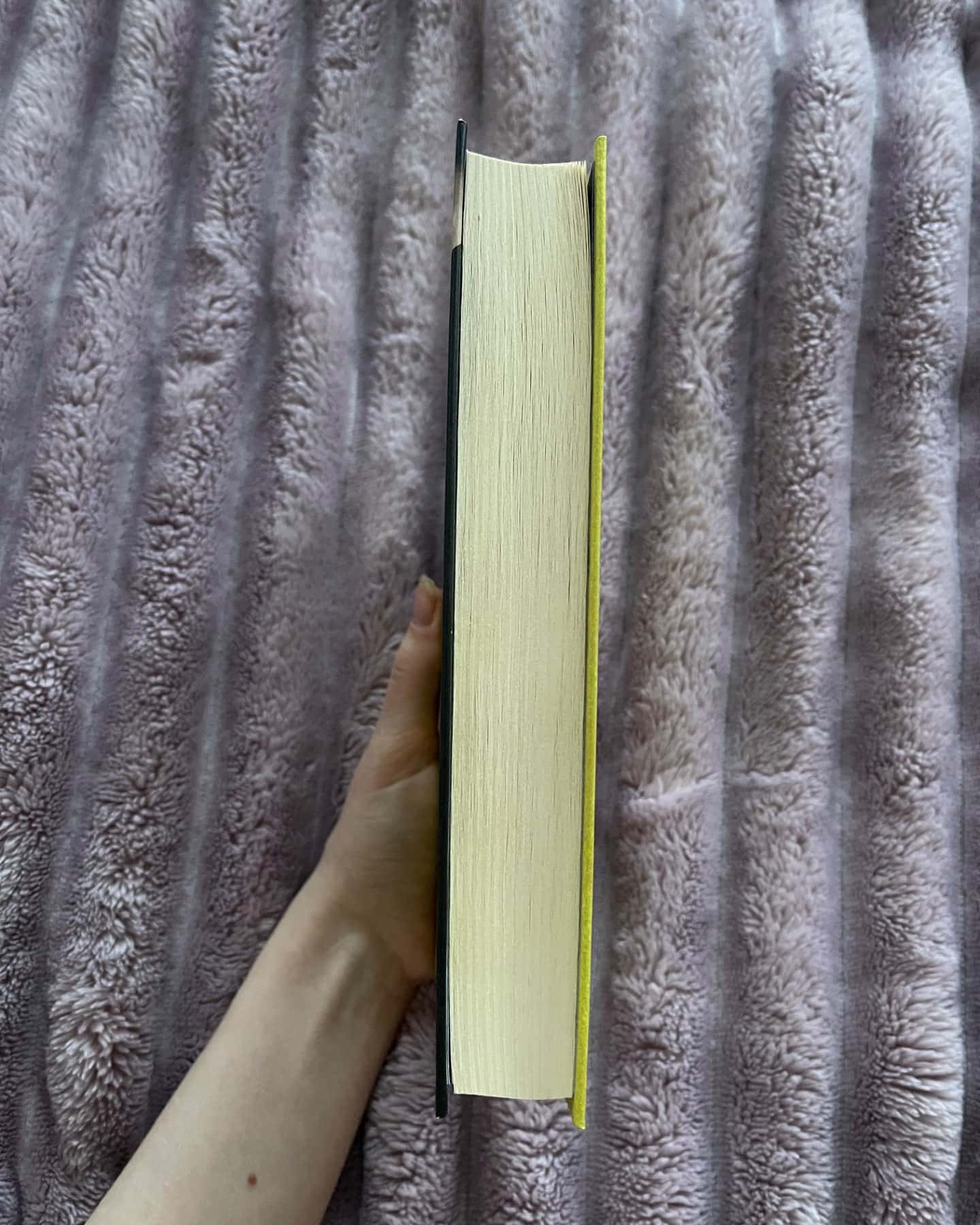 Дивна Саллі Даймонд-Ліз Ньюджент