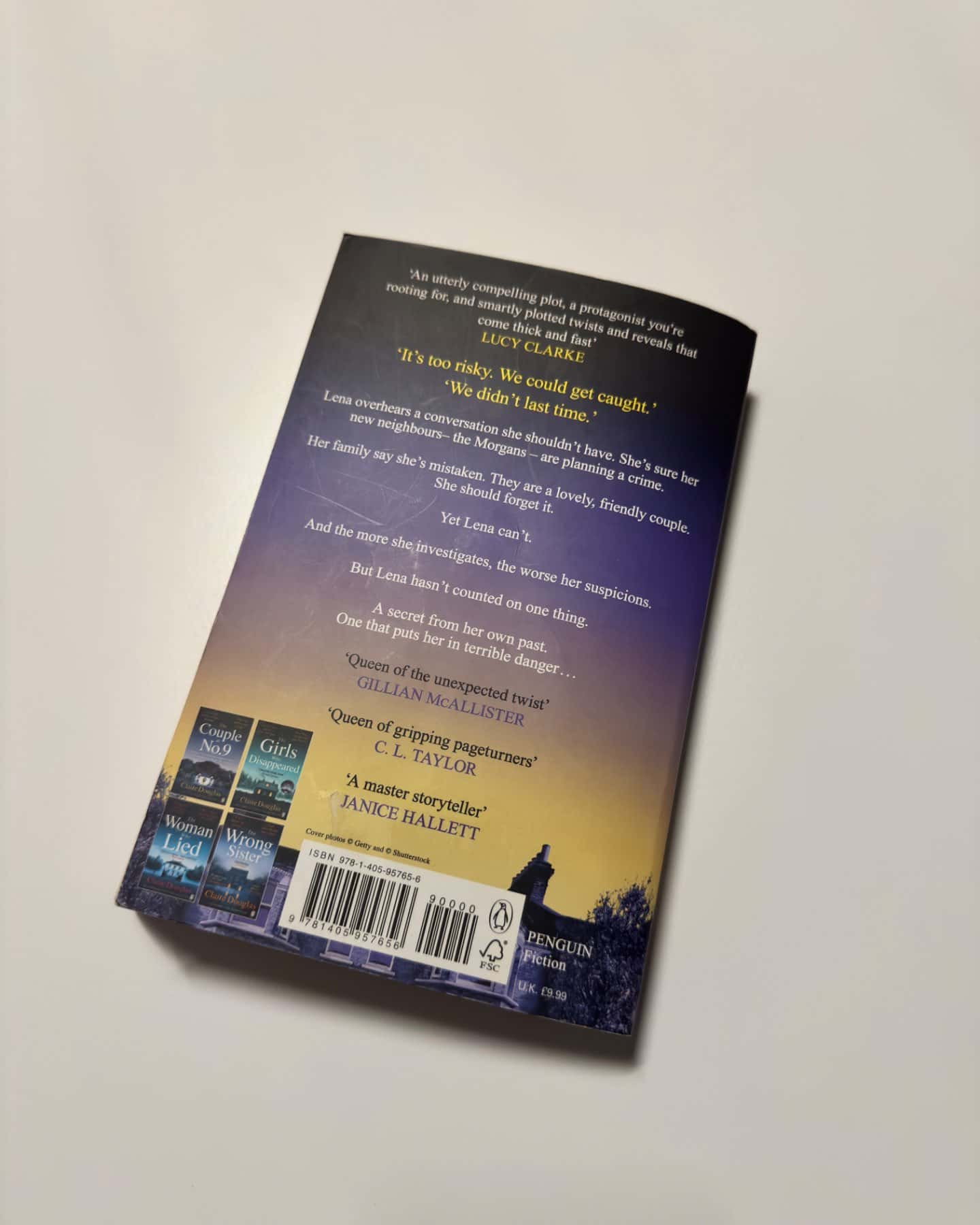 The New Neighbours-Claire Douglas