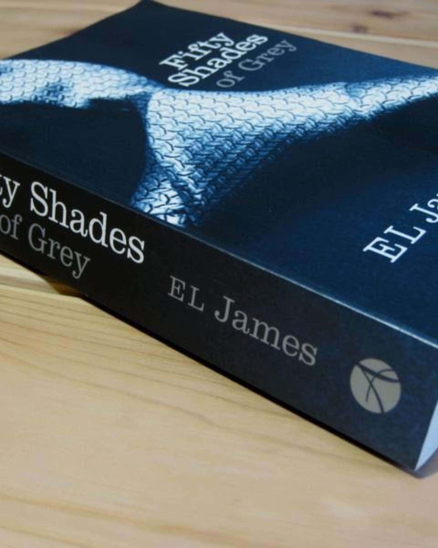 Fifty shades of grey — el james