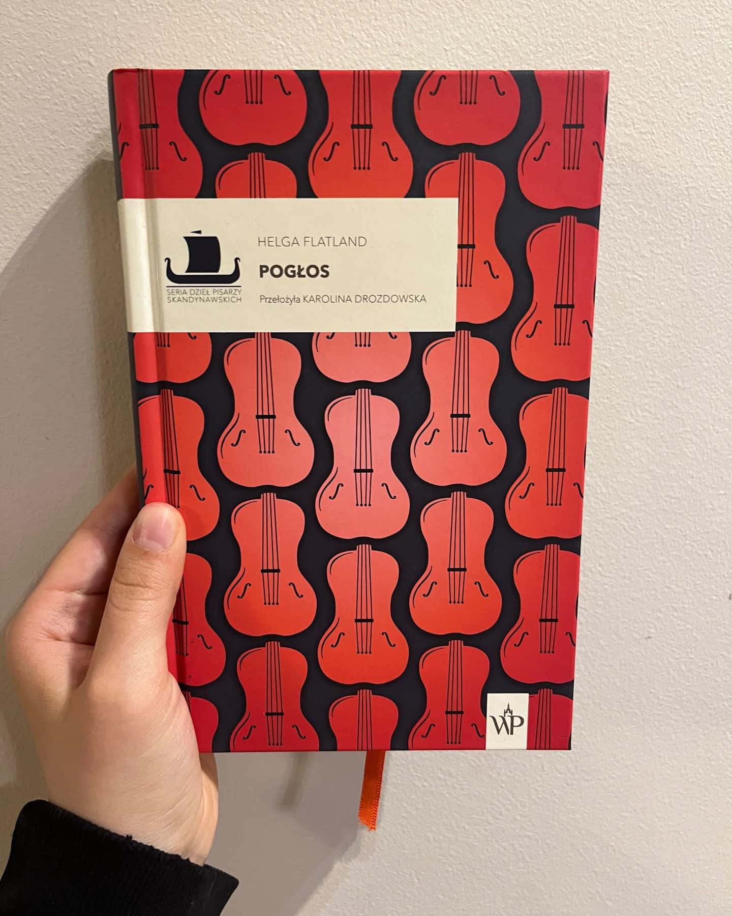 “Pogłos”-Helga Flatland