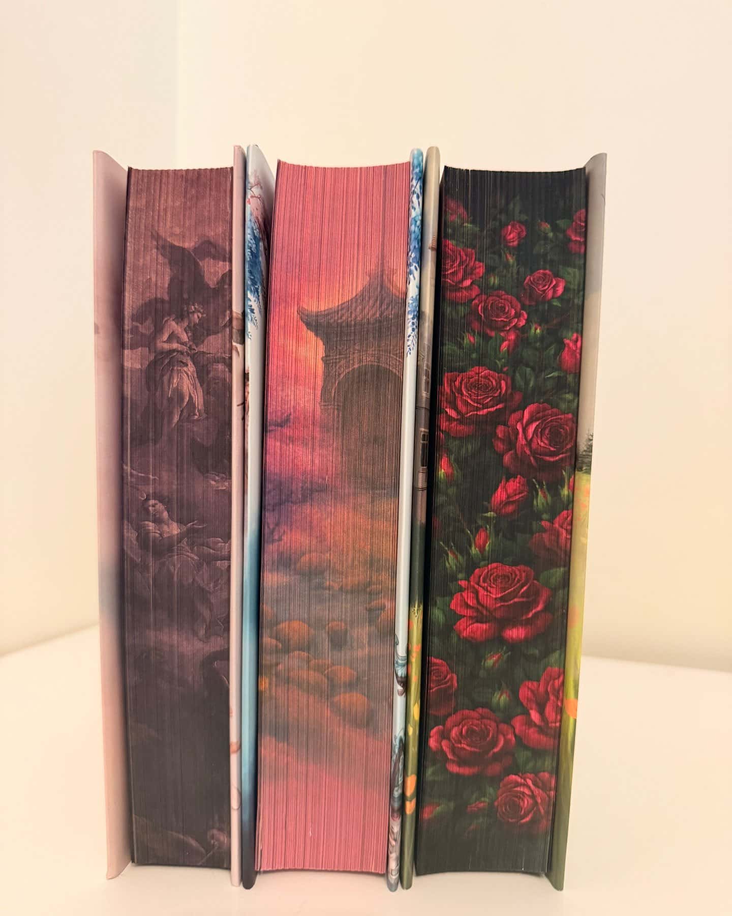 « Мій темний Ромео », « Моє темне бажання », « Мій темний Принц »-Л.Дж.Шен