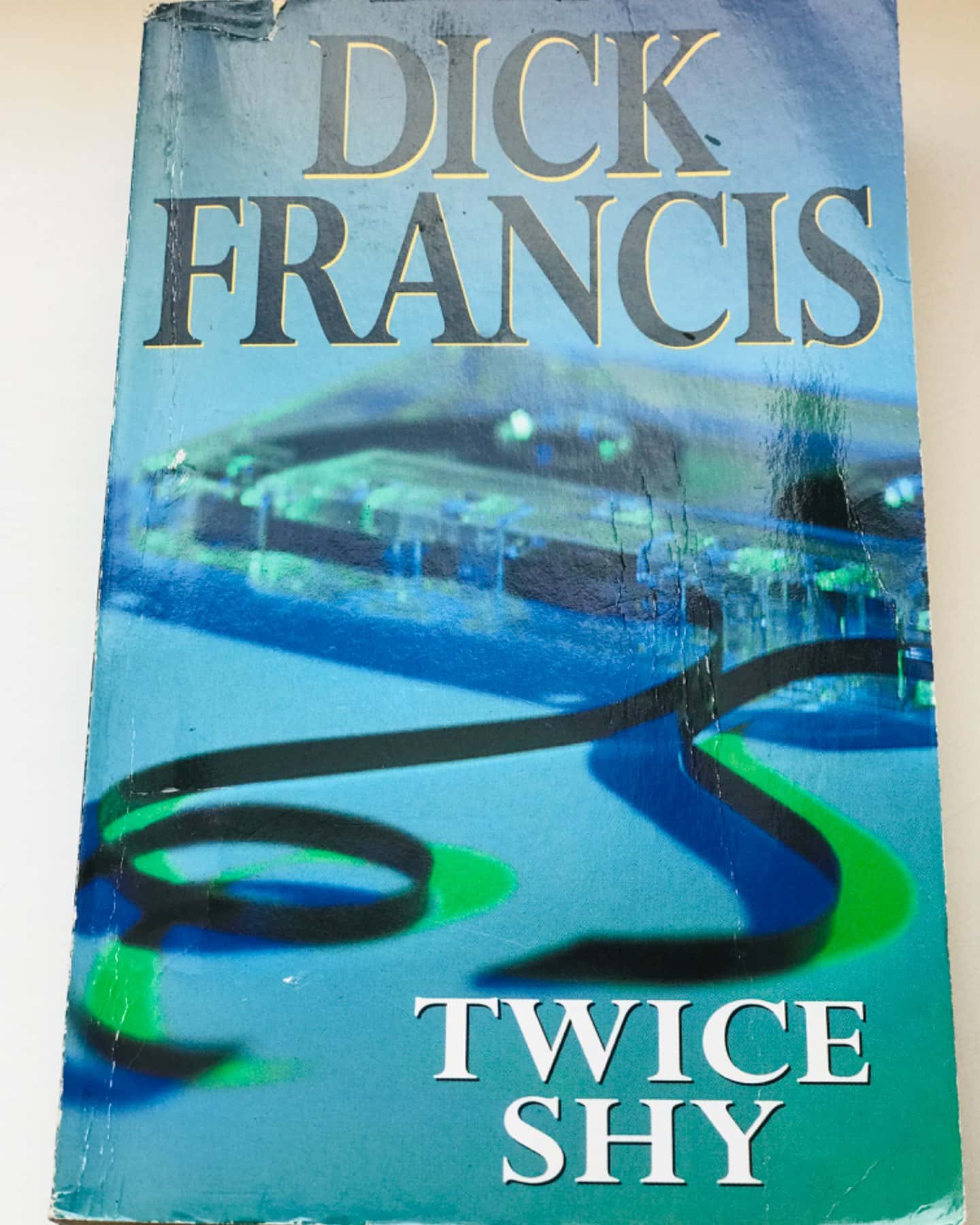 Twice shy-Dick Francis