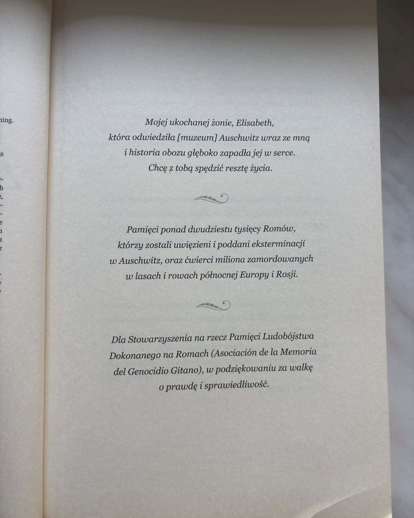 Kołysanka z Auschwitz-Mario Escobar