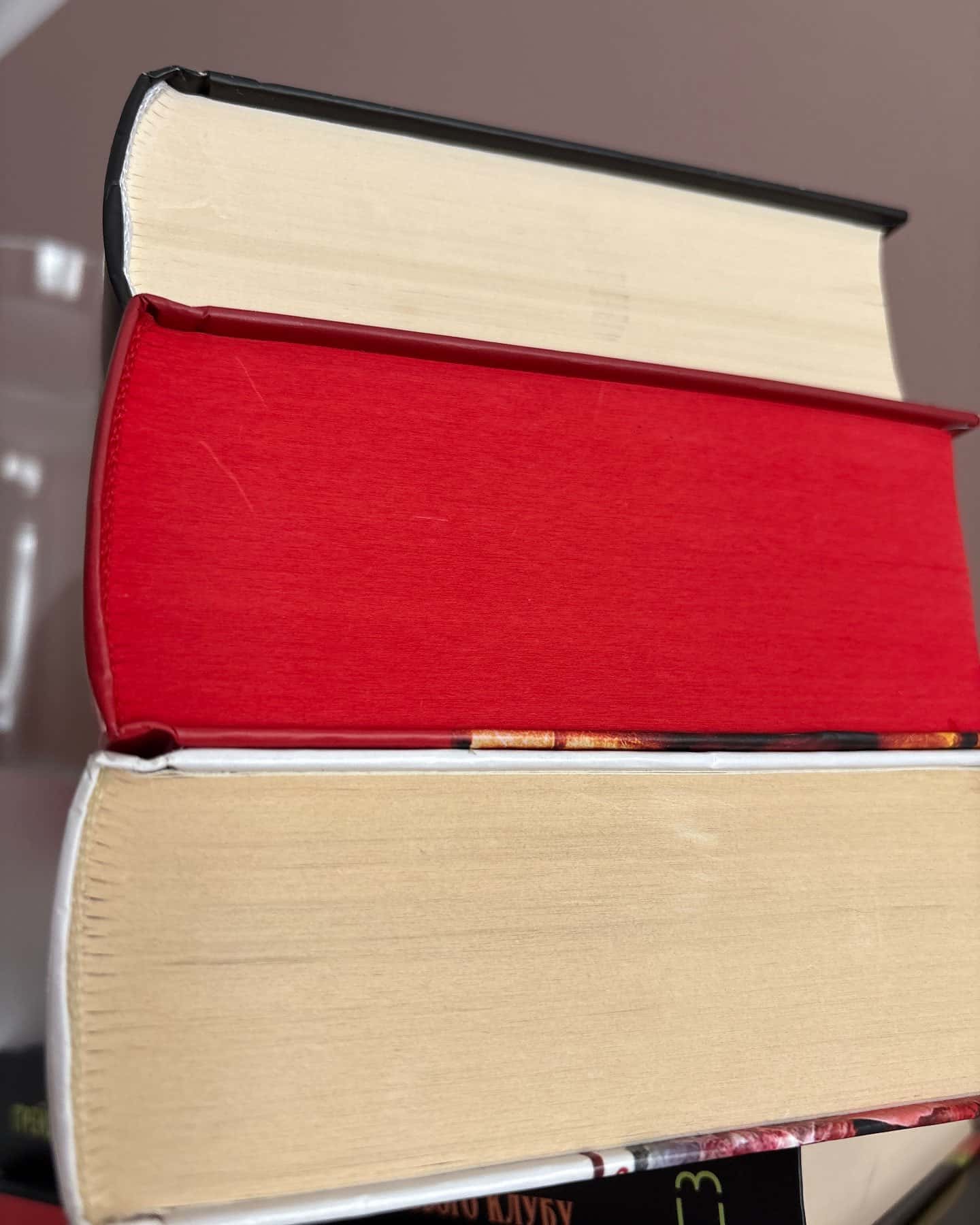 Жага. Книга 1, Жага. Книга 2. Опір, Жага. Книга 3. Жадання — Трейсі Вульф