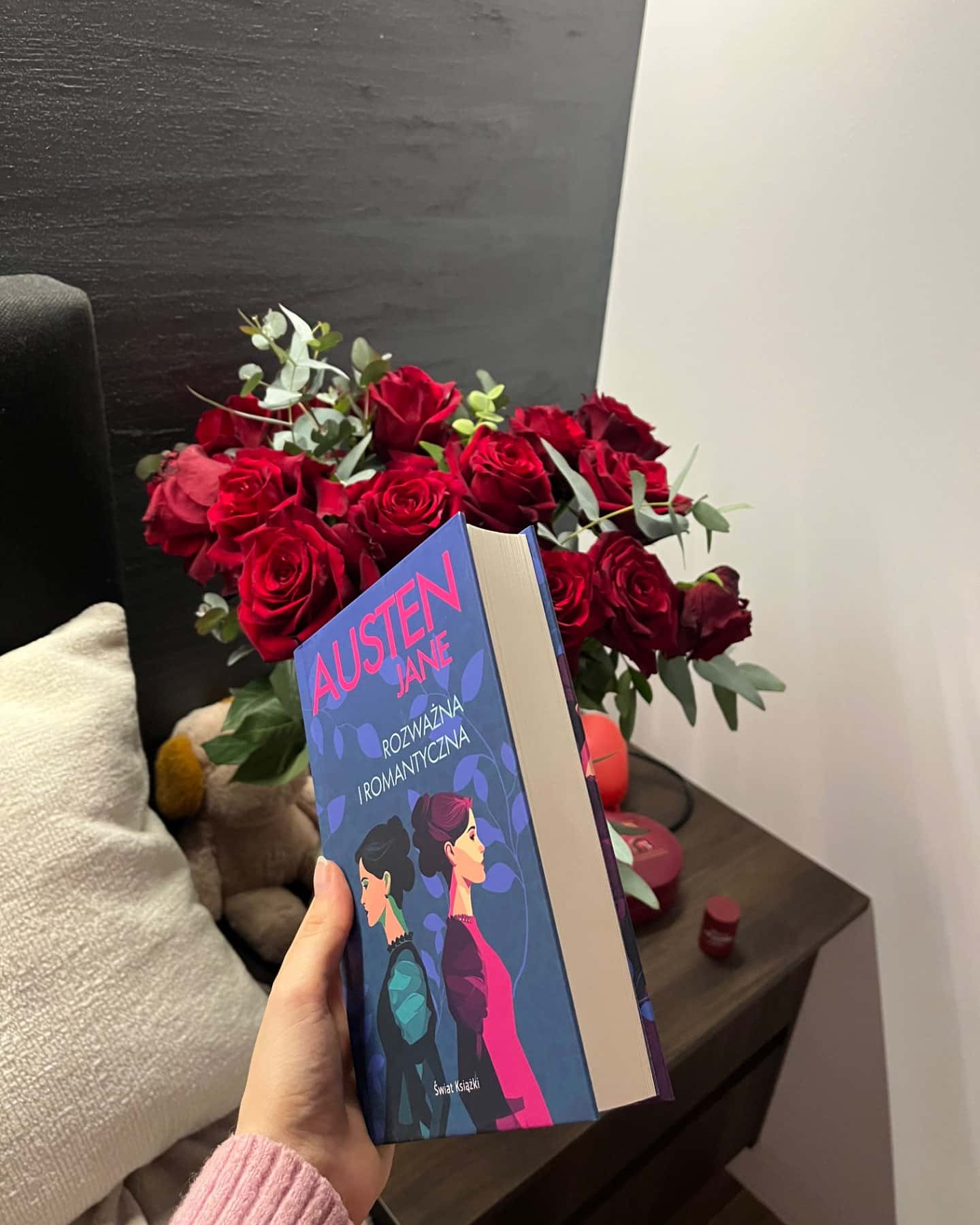 Rozważna i romantyczna-Jane Austen
