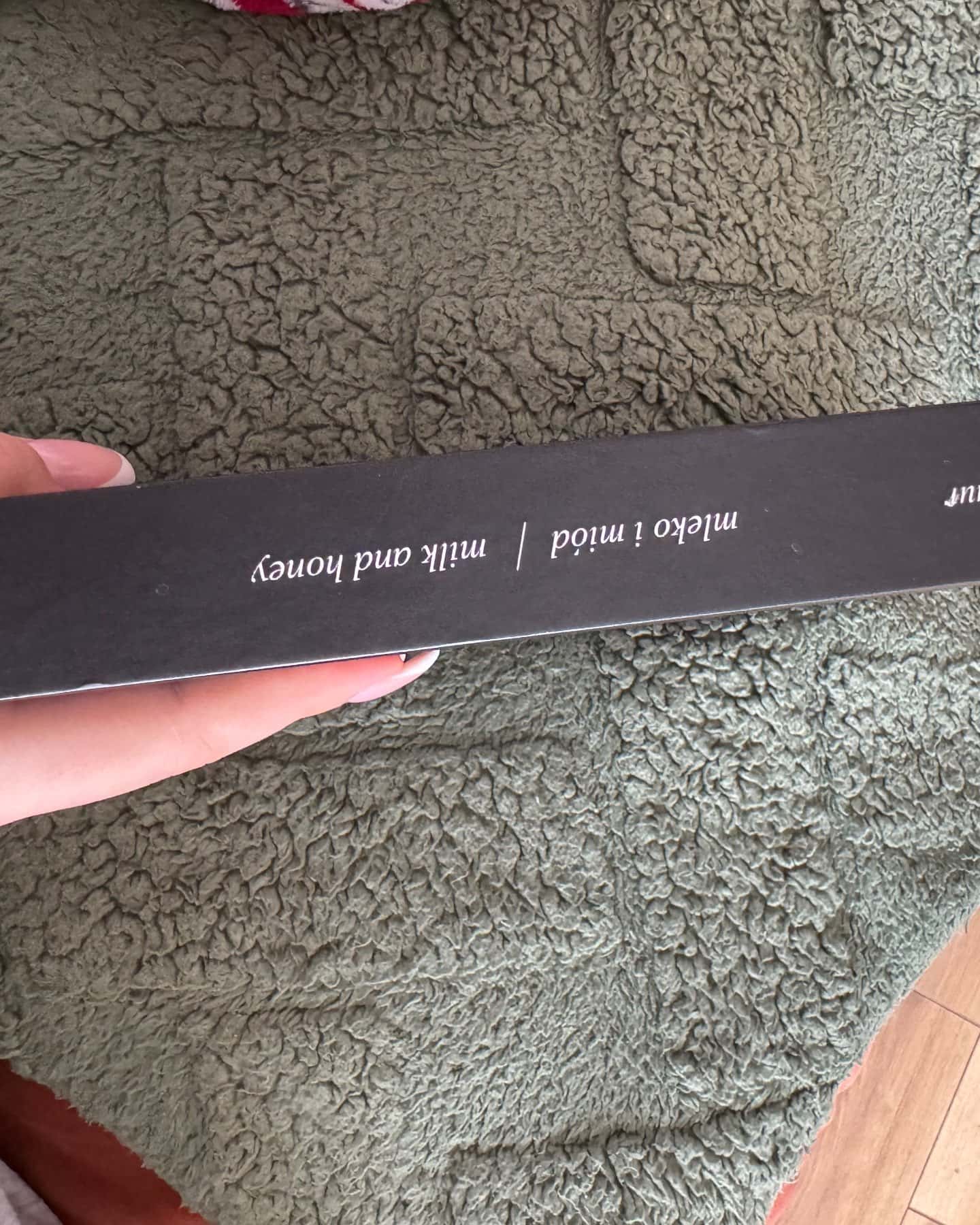 Mleko i miód-Rupi Kaur