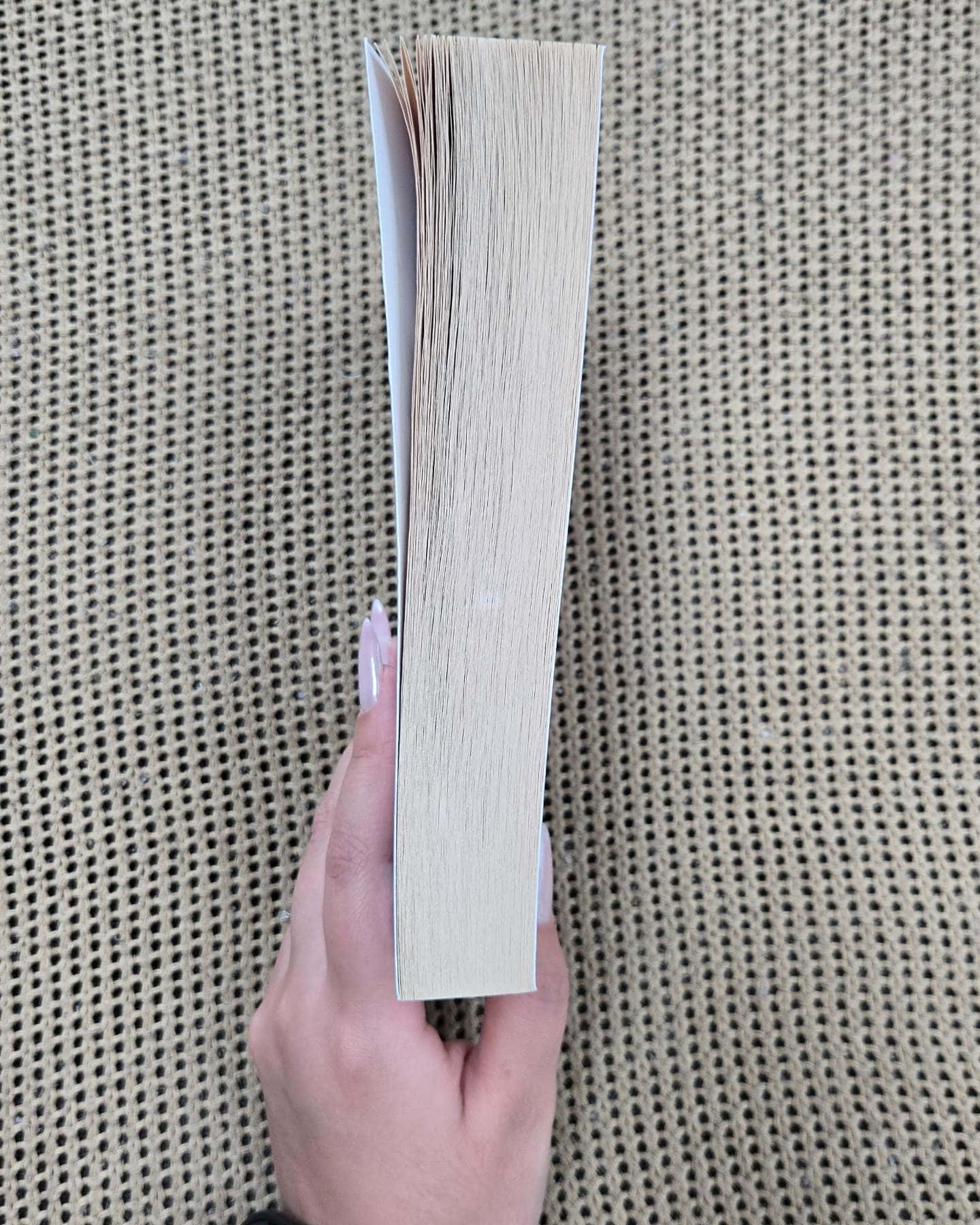 Hex and the city-Kate Johnson