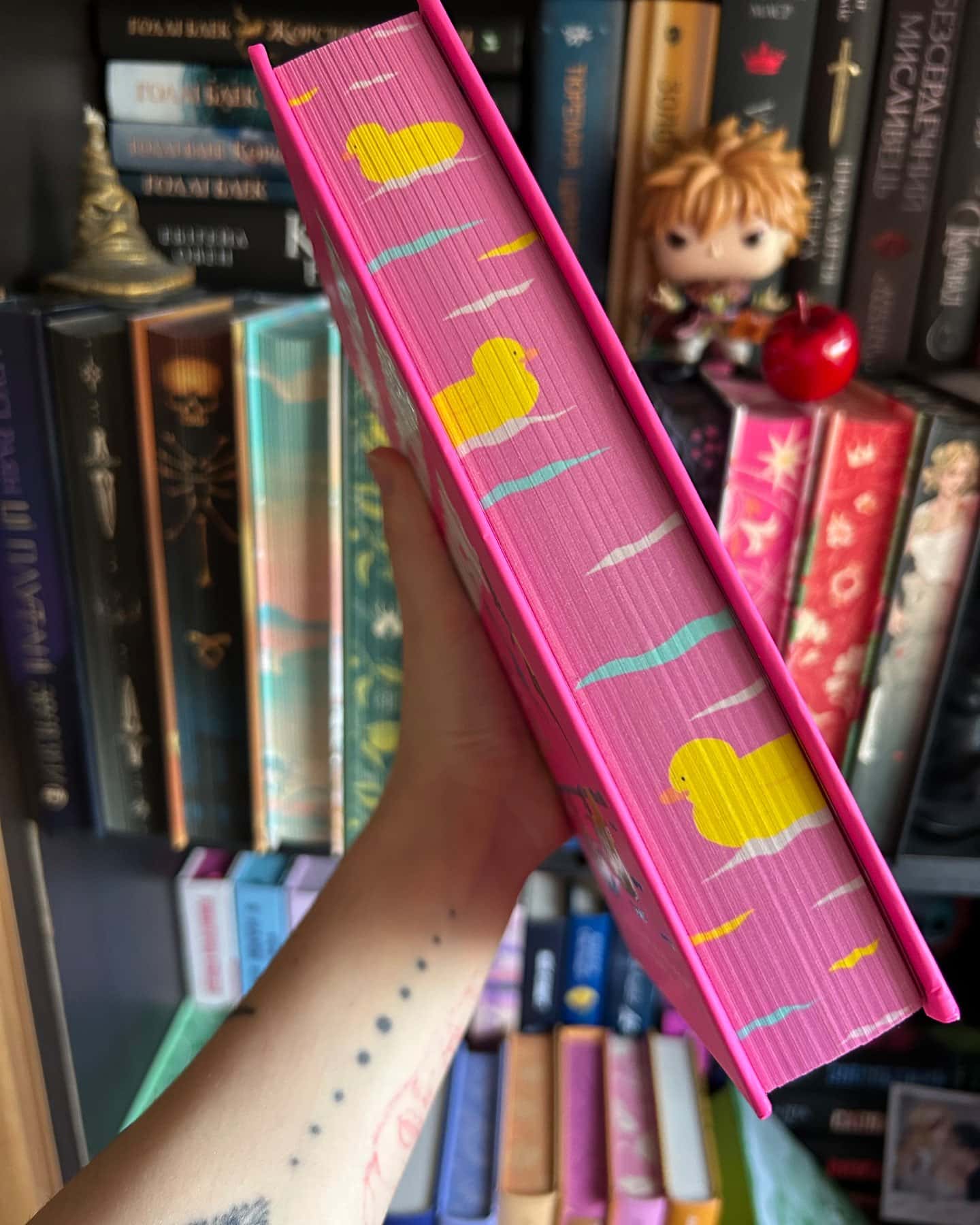 Щасливе місто ( кольоровий зріз )-Емілі Генрі