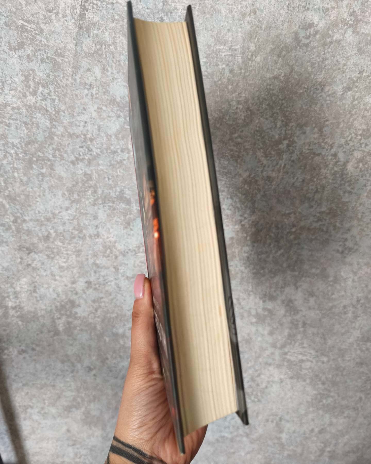 Ловець Тіні-Донато Каррізі