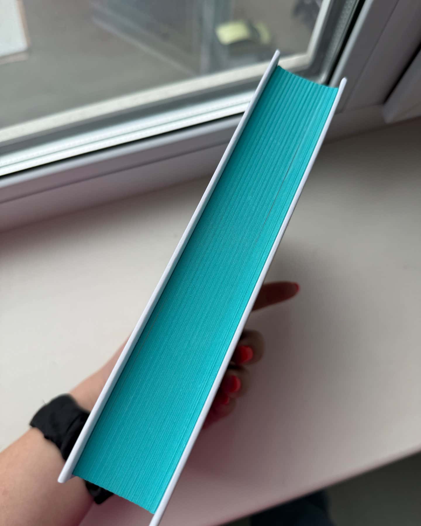 Мій утрачений елемент. Том 1, Книга Мій утрачений елемент. Том 2-Акація Блек