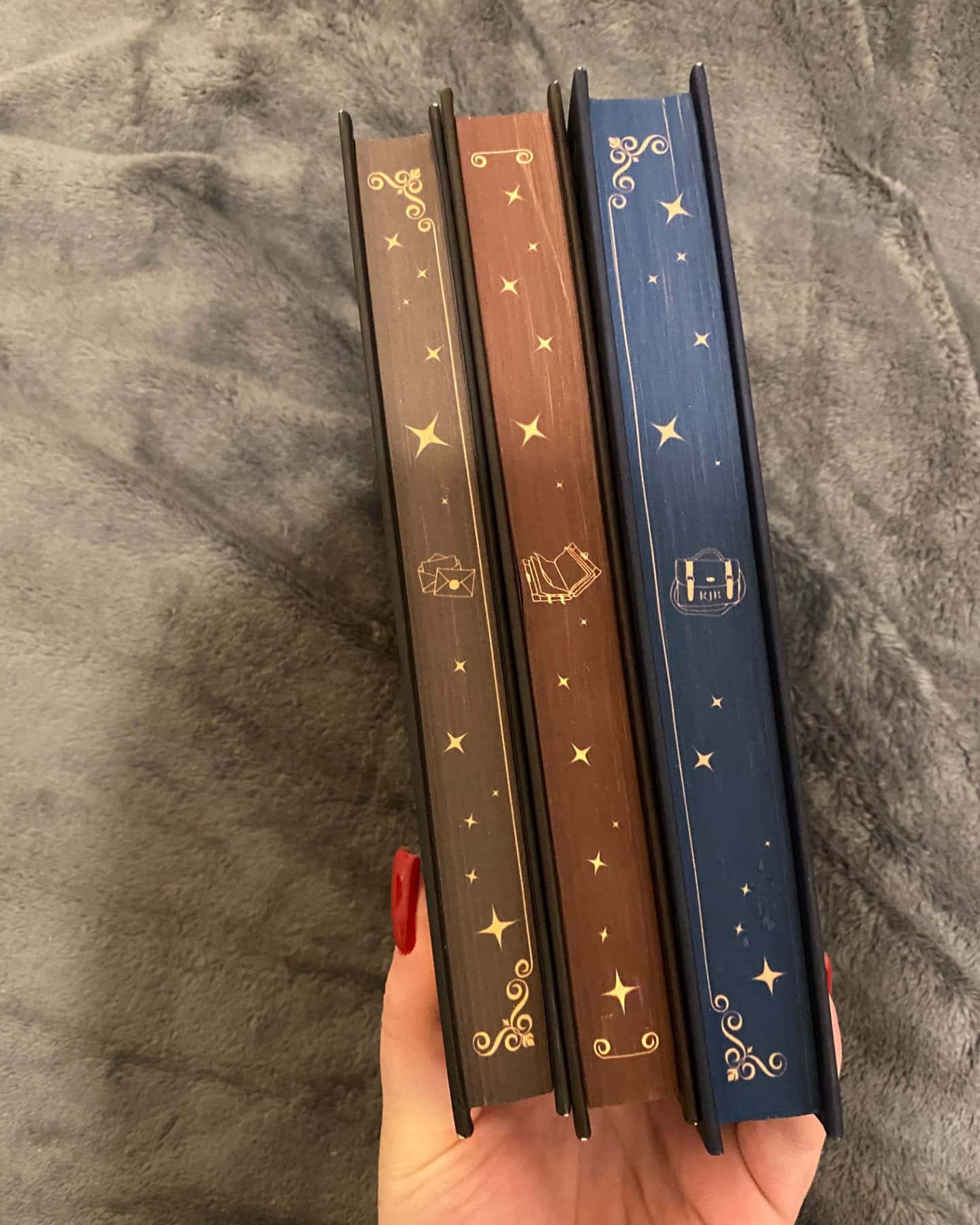 Макстон-хол. Книга 1. Врятуй мене, Макстон-хол. Книга 2. Врятуй себе, Макстон-хол. Книга 3. Вряту...-Мона Кастен