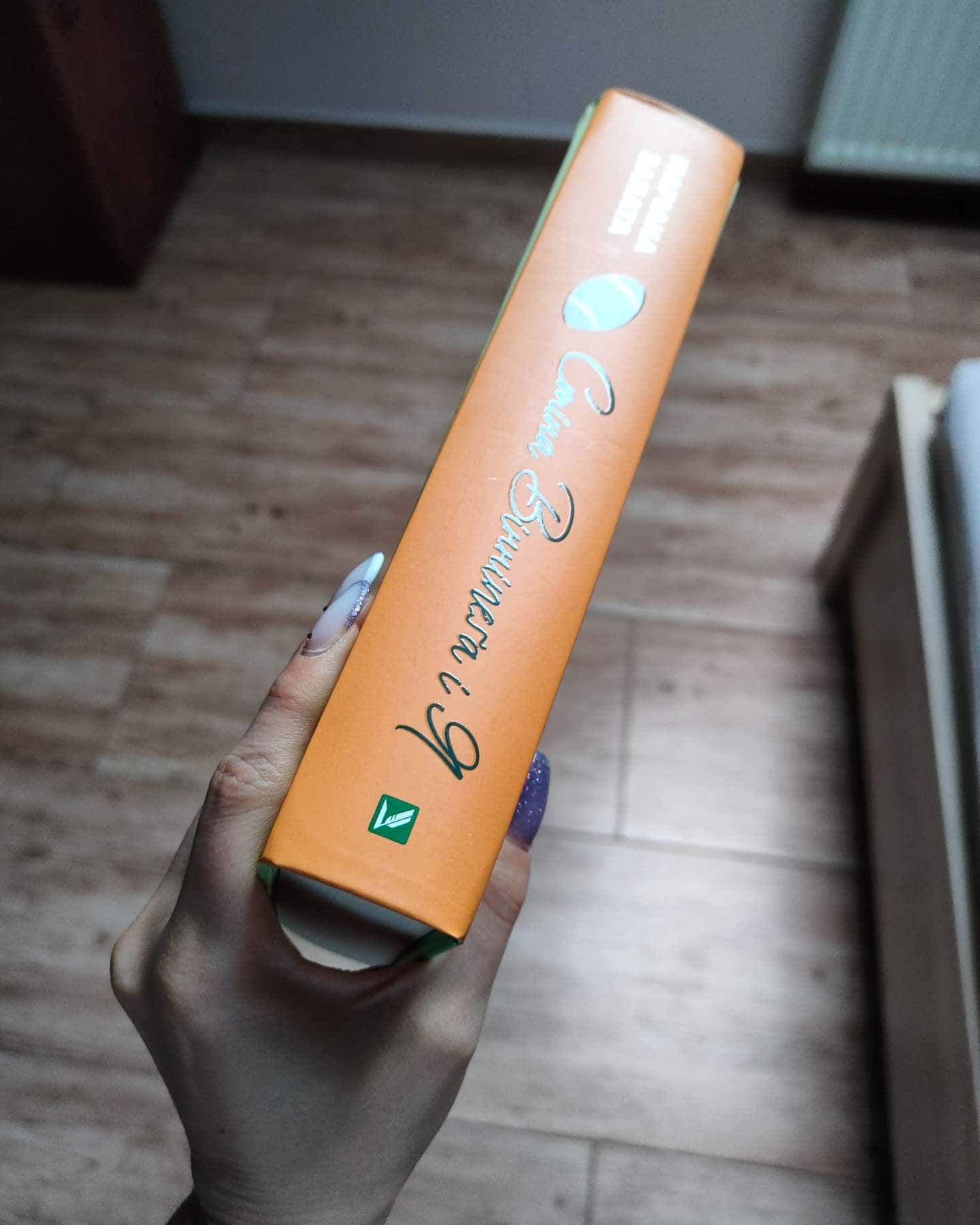 Стіна Вінніпеґа і Я-Маріана Запата