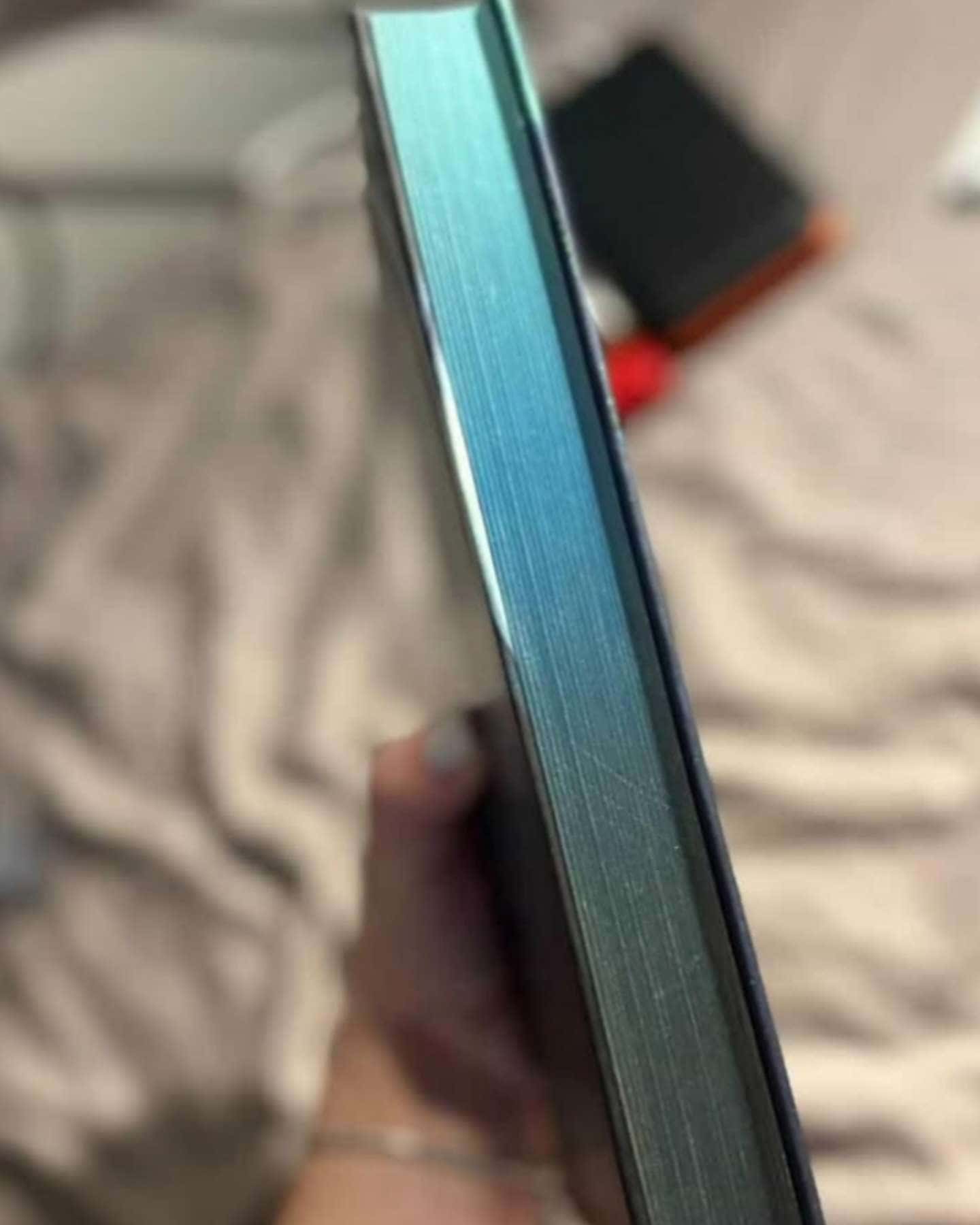 Жінка з каюти № 10-Рут Веа